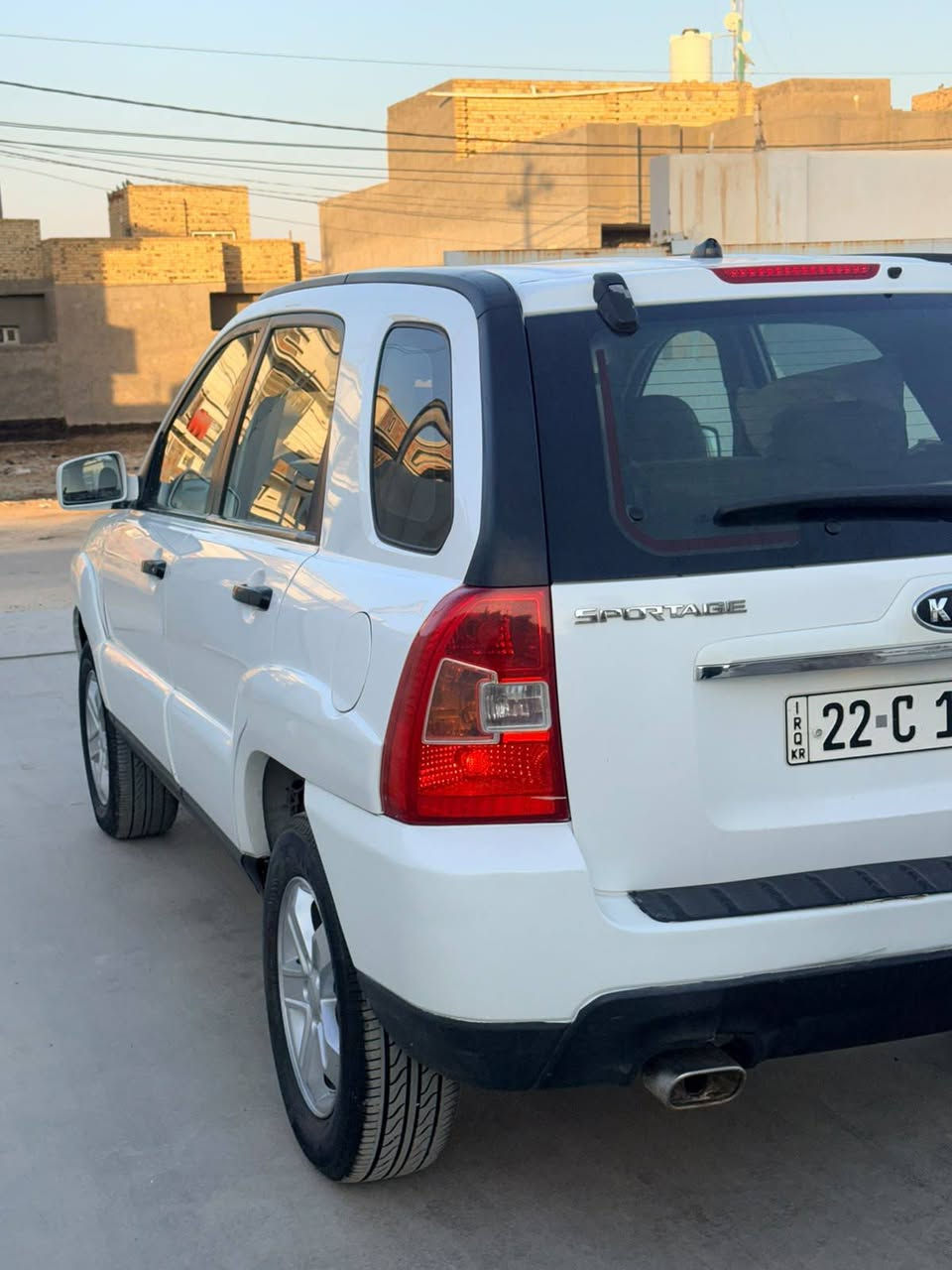 سبورتج ٢٠٠٩
السياره جديده ع ايدي ماشيه ١٦٠ حقيقي مكينه ٢٠٠٠ 

حداديه تخم تاير جديد رقم دولي الجديد بأسمي سنويه ل٢٩

سياره بيه بنيد رش اثر جراد بسيط لجماليه 

السعر ١٠٦ وبيه مجال اخواته داشوفه فوك هذا سعر 

وسيارتي ممتعوبه 

 *********** بي واتساب
