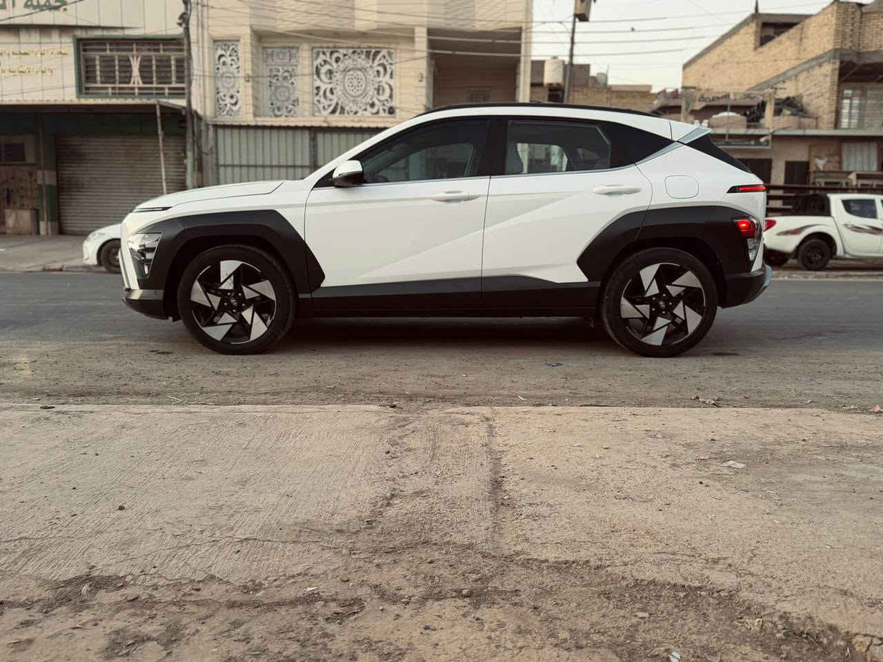 سلام عليكم

كونا2024 

فول مواصفات 

5كامرات 

فول رادار 

كشنات حار بارد

بنوراما 

بصمه

تشغيل عن بعد 

وبعد بيها هواي مواصفات 

الحادث والسونار مرفق قطعتين سطحيه فقط 

السعر 153وبيها مجال

مكاني بغداد الصليخ 

متواجد واتساب واتصال مارد علماسنجر 

*********** بغداد, العراق
