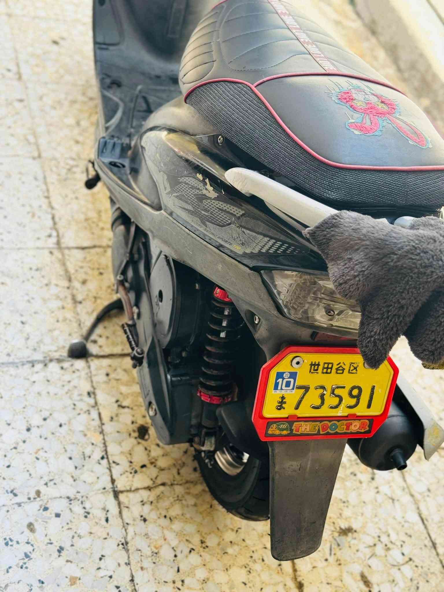 سلام عليكم شباب للبيع ماكس عدله دارجه بيها قطع تزويد صدر كرزي امامي خلفي وبيها تعلاكه ويل كب نجمه اصلي تخم تاير فج وصينه وتطوله قبق عنبار شيال دارجه جديده مناقصها شي الي يرغب بل شراء بل خدمه عنواني بغداد الجديده شارع المسبح *********** السعر مليون و100وبيها مجال للشراي 🫂♥️اسف علا الاطاله
