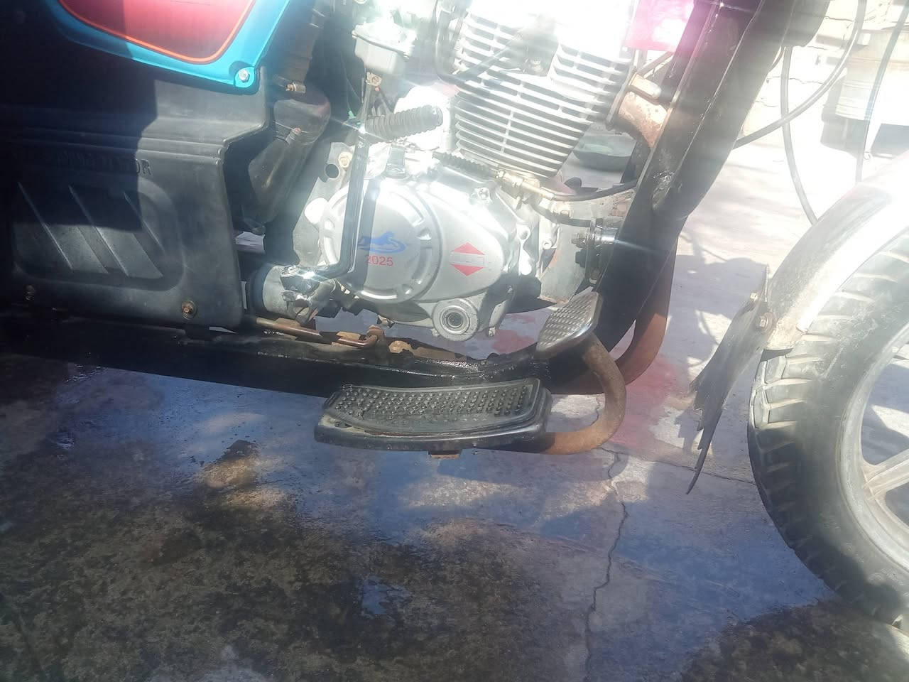 ستوته للبيع مديل 22 مكينه 25 نظيفه ستوته نظيفه مكفولة كفالة عامه كهبائياته كله شغاله مكاني كربلاء حي الشهداء الموظفين الرقم 
***********
