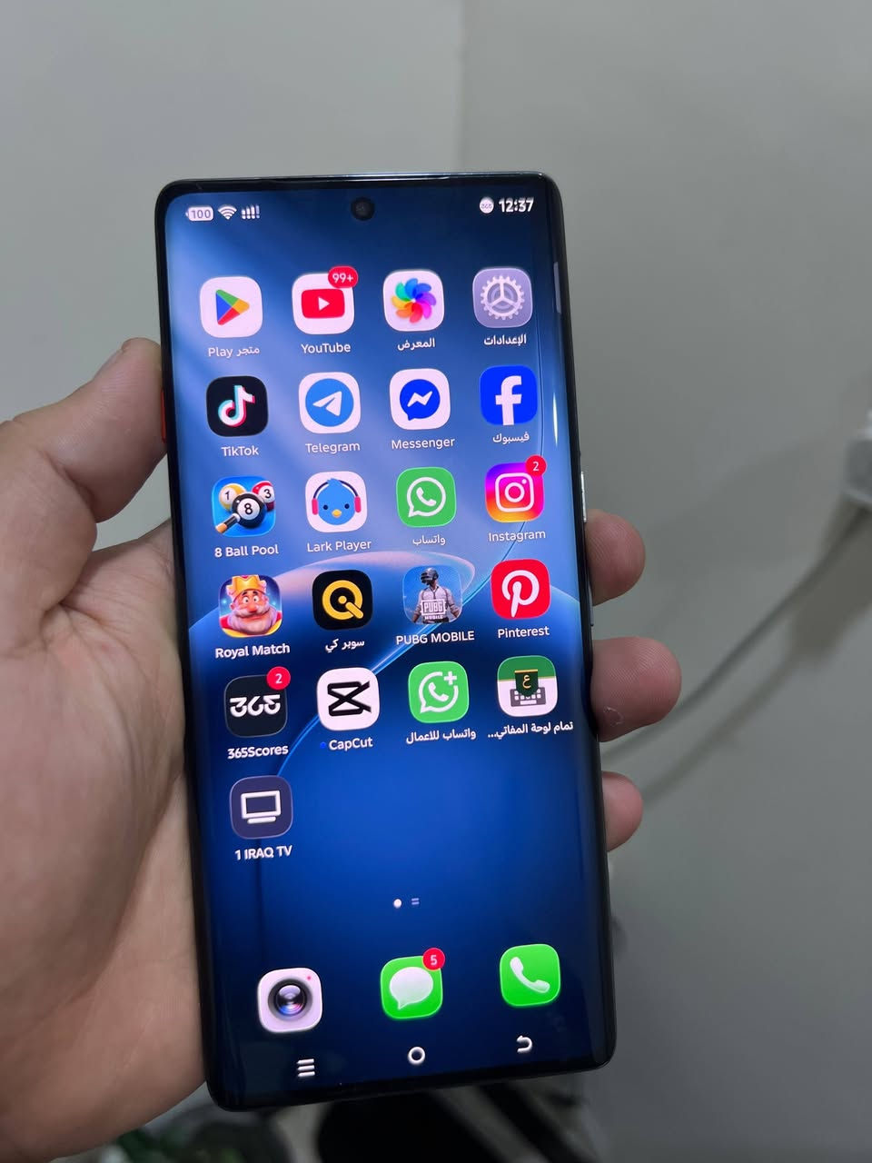 تكنو كامون 40 برو • ٢٥٦ • بطارية ٥٢٠٠