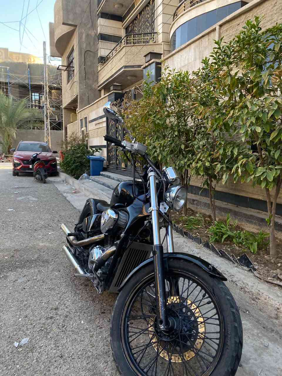 هوندا ستد 400cc دراجه كامله مابيها اي نقص مكفوله كفاله عامه كير ومكينه نضيفات السعر 950الف *********** واتساب موجود
