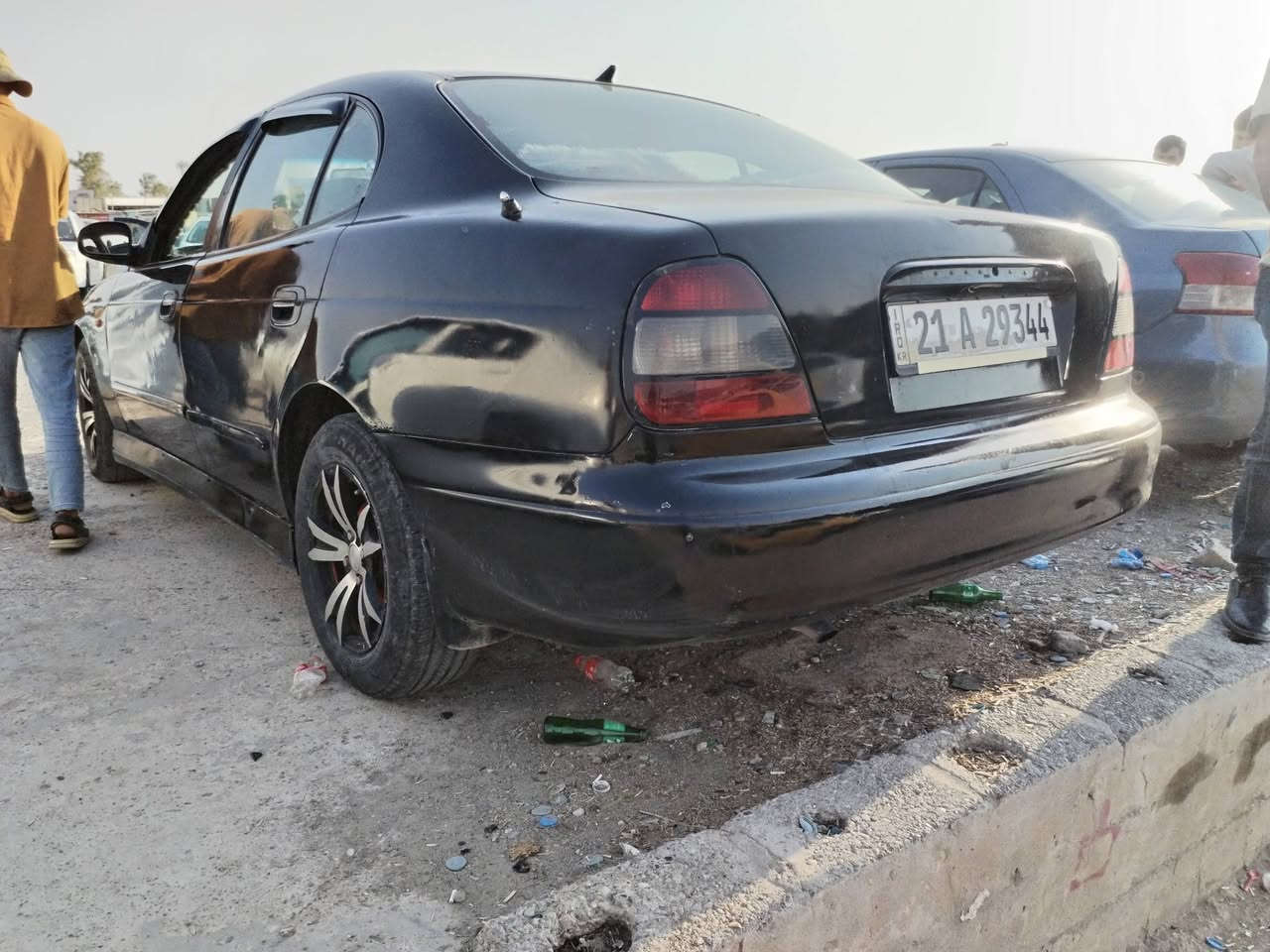 للبيع دايو لكنز موديل 97 محرك مفتوح كير عادي مصبوغه عام لجماليه فقط رقم شمالي سنويه جديده شرط التحويل  العنوان كركوك ال سعر ٣٤ /*********** //***********

