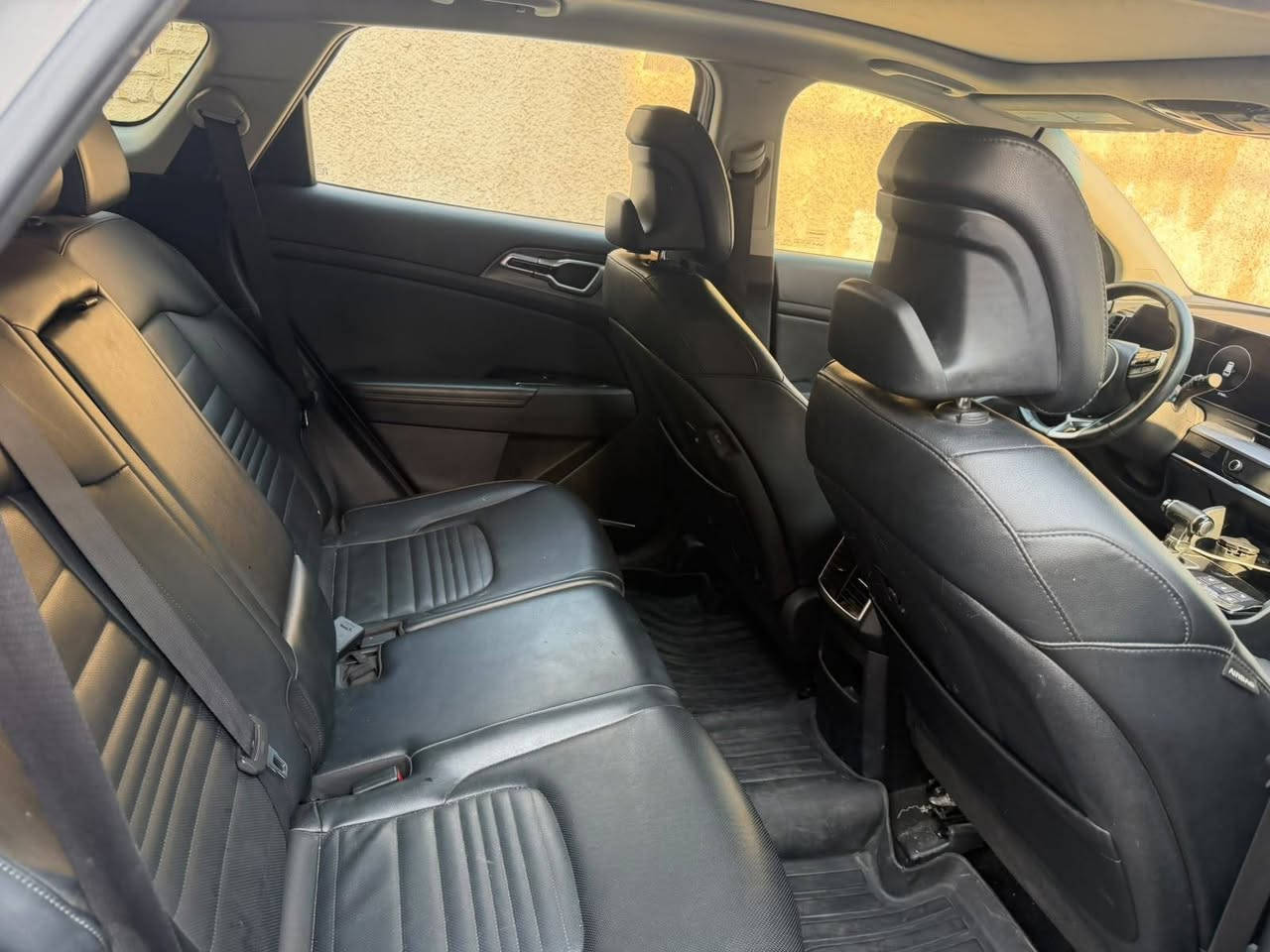 للبيع — كيا سبورتاج برستيج أعلى فئة
🚘 كيا سبورتاج برستيج — أعلى فئة
📅 موديل 2023
🎨 اللون: سمنتي
🔢 رقم بغداد إنكليزي
📍 الموقع: بغداد
🛣️ ماشية: 56 ألف ميل
⚙️ المكينة: 2500
💰 السعر: 190$
المواصفات:
بصمة
5 كاميرات
تشغيل عن بُعد
تحكم ستيرن جهتين
كروز سرعة
شفتات ستيرن
شاشة
كاميرا ورادارات
قيادة ذاتية
تحديد مسار
توقف ذاتي
صندوك كهرباء
قطعتين تبريد
كشنات جلد
كشنات كهرباء
كشنات تدفئة
كشنات تبريد
شاحن موبايل
لايت زنون
حساسات
📸 صور الحادث والسونار مرفقة بالمنشور.
📞 للاستفسار:
***********
***********
