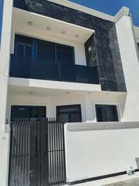 الدورة البعيثة • ١٠٠م • طابقين ونصف