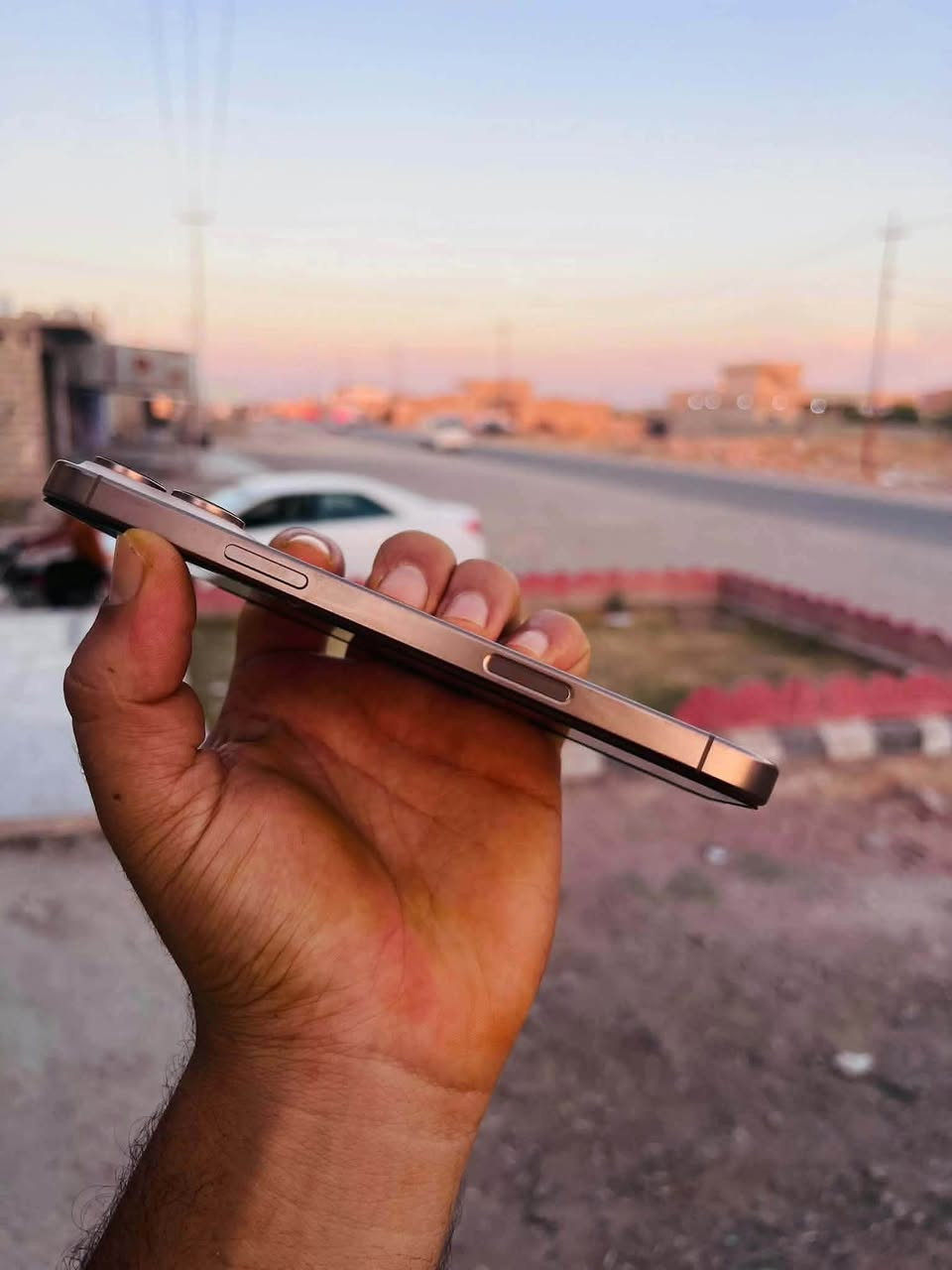 آيفون ١٦ برو ماكس • ٢٥٦ • مقفل شركة