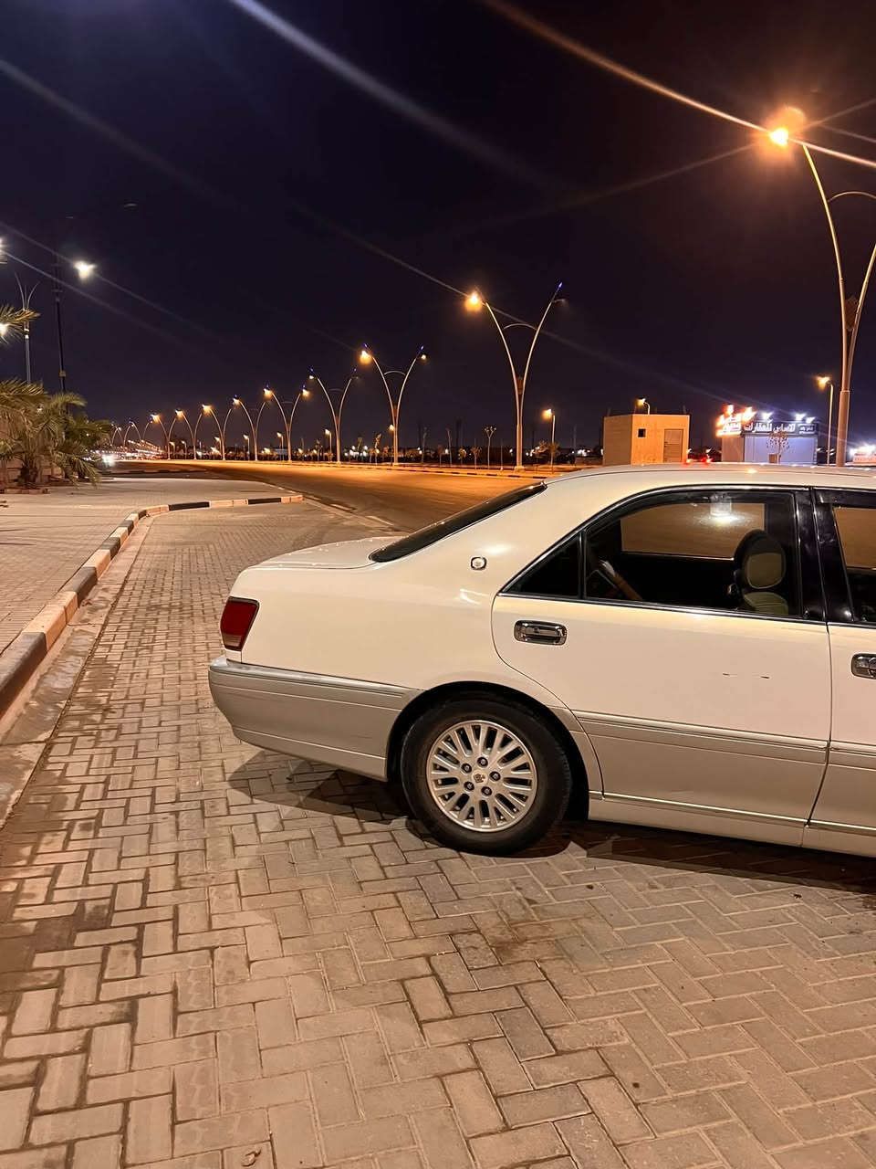 ملكه ادوات  2001 كصت جنطه. دكمه وحده  
 السياره جديده كسر كارتون زلغ مابيهه 
دواخلهه جديده صفاحهه موس 
كير مكينه جدد حداديه جديده تبريد ثلج
كرهبائيات شغاله من الطول لطول 
كلوب ما مشتغل بل عينه ابد
تايرات جدد حداديهه جديده 
اترايهه مال زيرو وين ليدور رخيص او جديد
مكاني بصره سعر33وبيهه مجال جدا قليل حك الجيه *********** للتصال 
شعدك امراوس نزل كوري امريكي
