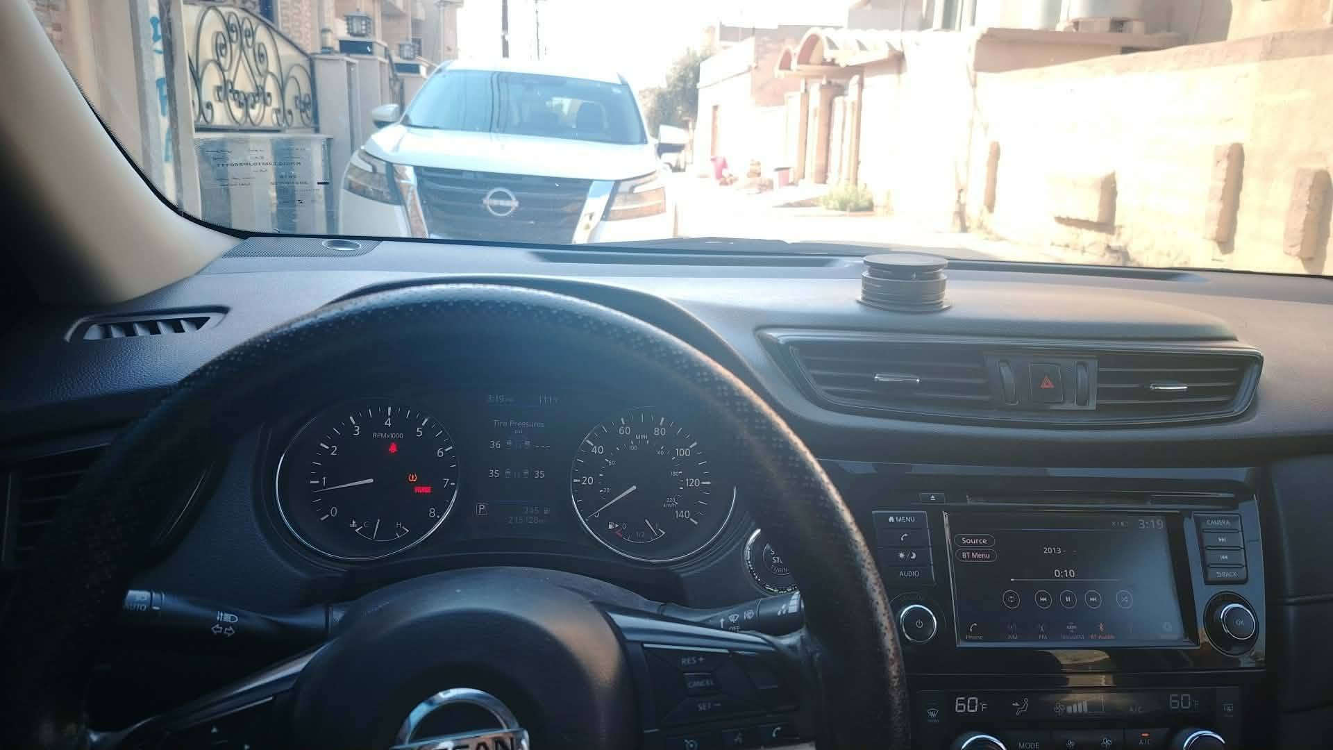نيسان روج موديل 2018 ياباني 
مواصفات SV
بصمه / بصمه أبواب / دخول ذكي
كشن كهربائي / كروز مثبت سرعة
ابل كار بلاي شاشه حجم كبير ذكيه
تحكمات ستيرن / نظام ايكو موفر بانزين
نظام سبورت / نورمال / تدفئه كشنات/ صندوق كهربائي شفط 
اشاير مري / ويل كب / تبريد ثلج مع السويج
قطعتين تبريد / حساسات خلفيه / كامره /
سنوية عظم جديدة 2031 / أرقام انكليزي جديده نينوئ 12 / هزه جديده / تحويل وكاله بشرط / كوبون بانزين موجود الحديث / المحرك حجم 2500 بشرط /  السياره بسمي تريد تحويل وكاله اني حاضر / كير حاويه جديد لوك  / دبل كير / بيها شويه صبغ بكد الشبر بجمالخ الخلفي ( الهلال الخلفي) / طخم جديد داخلها نظيف ومرتب / سياره متعوب عليها وماناقصها مصرف  /
بجم امامي خلفي كبس تكم كبس بشرط شواصي شرط الفحص
الواتساب مقفل
الرقم
***********
الخاص مفتوح
مكان السيارة موصل بعشيقة
السعر             145
