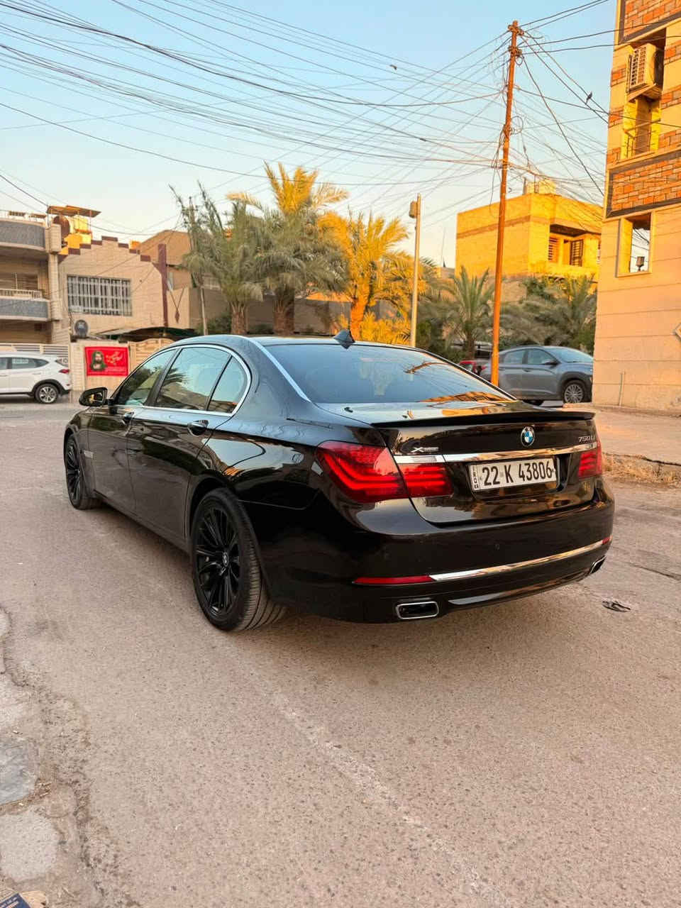 السلام عليكم
للبيع أو المراوس

BMW 750Li  2014(باب طويل)

محرك V8 قوي وأداء راقٍ، سيارة نظيفة جدًا وجاهزة للاستخدام مباشرة.

السعر 210 

✅ المحرك والكير مكفولات  بشرط

✅ منظومة التبريد والصدرية جديدة بالكامل

✅ لا تحتاج أي مصروف

مواصفات السيارة:

▪️ موديل: 2014

▪️ الفئة: 750Li (Long Wheel Base)

▪️ المحرك: V8 
▪️ 

▪️ الصبغ: فقط بنيد اثر جراد كفاله لغود وشواصي 

▪️ رقم اربيل 

مواصفات 

ميز طعام 🔴

✨ بصمة تشغيل وبصمة دخول

✨ فتحة سقف

✨ داخلية جلد لون قرميدي فاخر

✨ مقاعد أمامية وخلفية كهربائية

✨ تدفئة وتبريد للمقاعد

✨ ستائر كهربائية

✨ شاشة كبيرة متعددة الوظائف

✨ كاميرا خلفية

✨ حساسات أمامية وخلفية

📌 مكان السيارة: بغداد – الغدير 

💰 السعر المطلوب 

          ٢١٠ ررقه 

🔄 البيع أو المراوس   

***********
