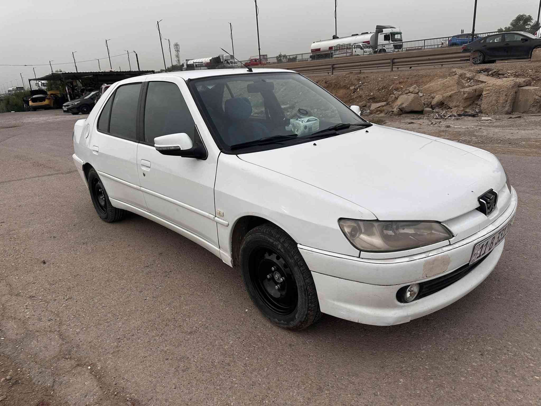 بيجو 306 • ٢٠٠١ • رقم بغداد