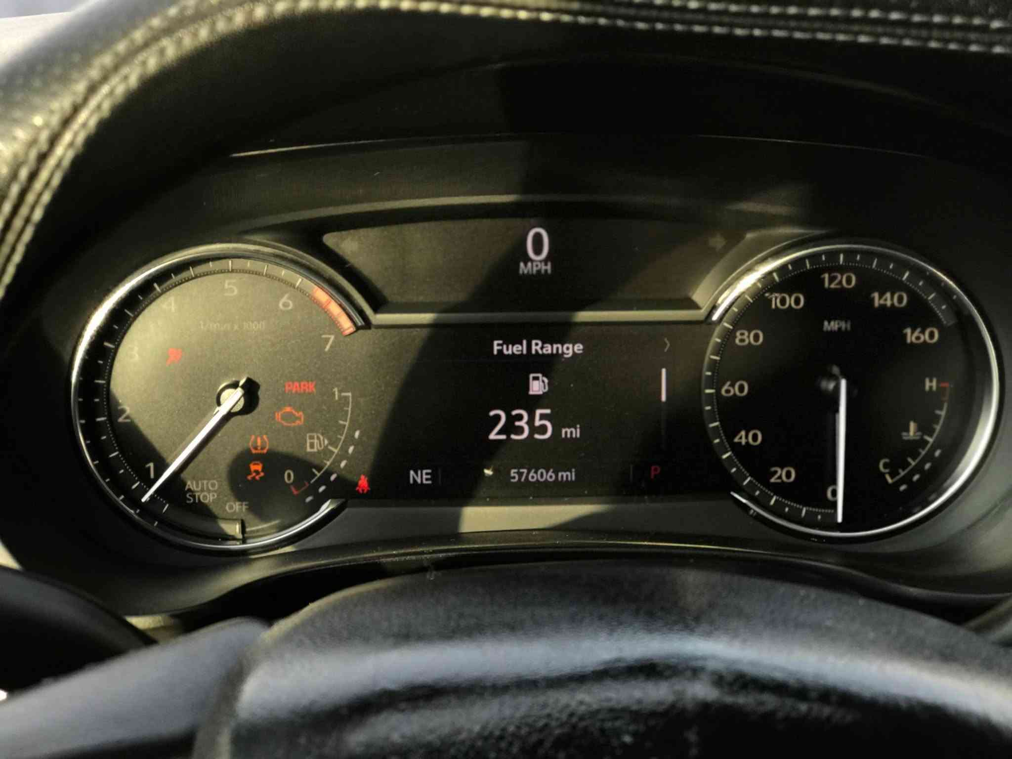 كاديلاك XT4 • ٢٠٢٢ • حادث بسيط