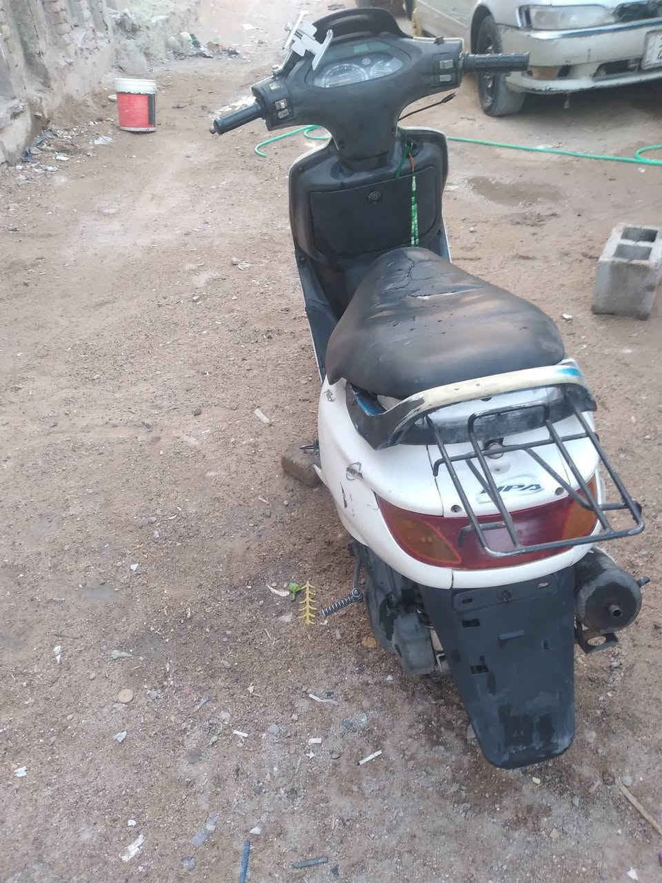 دراجة • فرشه جديده • كهرباء شغاله