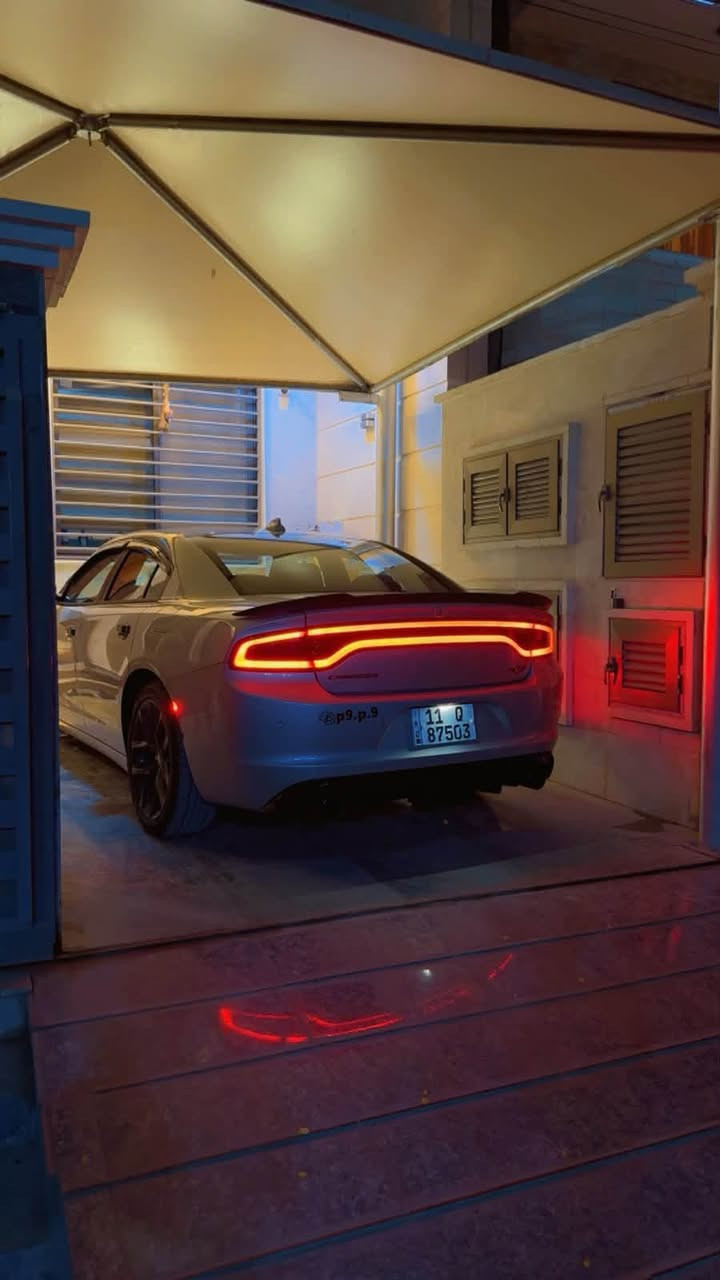 چارجر sxt 2023 (النداء الاخير) اخر اصدار بالچارجر (بدون ايرباك) قطعه وحده صبغ فقط بنيد غاز التبريد بعده ع وضع الشركه السياره جديده ب معنى الكلمه كلشي بيهه ع وضع الشركه مناقصهه اي شي ماشيه 40 مكاني ديالى بعقوبه 
***********

