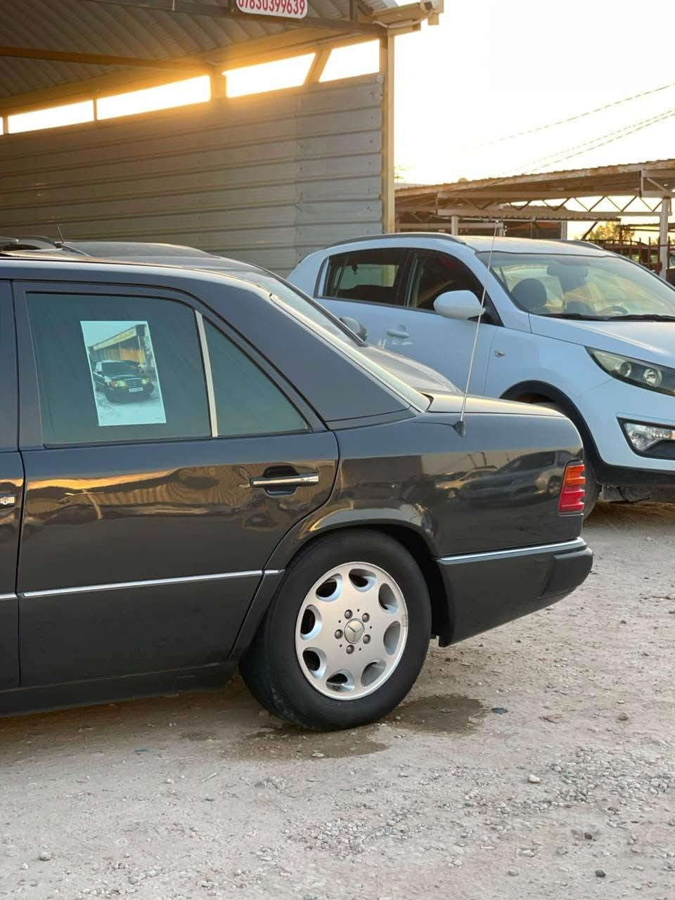 السلام عليكم للبيع مارسيدس دب بيبي موديل 91 رقم بغداد دولي محرك بلاد خراطيم دواخل اسود قفل سرعه اريل كهرباء دبل هورن دبل مروحه فتحه طكتين لايت زنون
محرك جديد
كير جديد
تخم تاير جديد
تبريد شغال
سنتر لوك شغال
باتري جديد
كهربائيات كلهه شغاله
جاهزه مجهزه السعر 80 وبيه مجال بصيط العنوان ديوانيه حي الفرات للستفسار *********** ديوانية, القادسية
