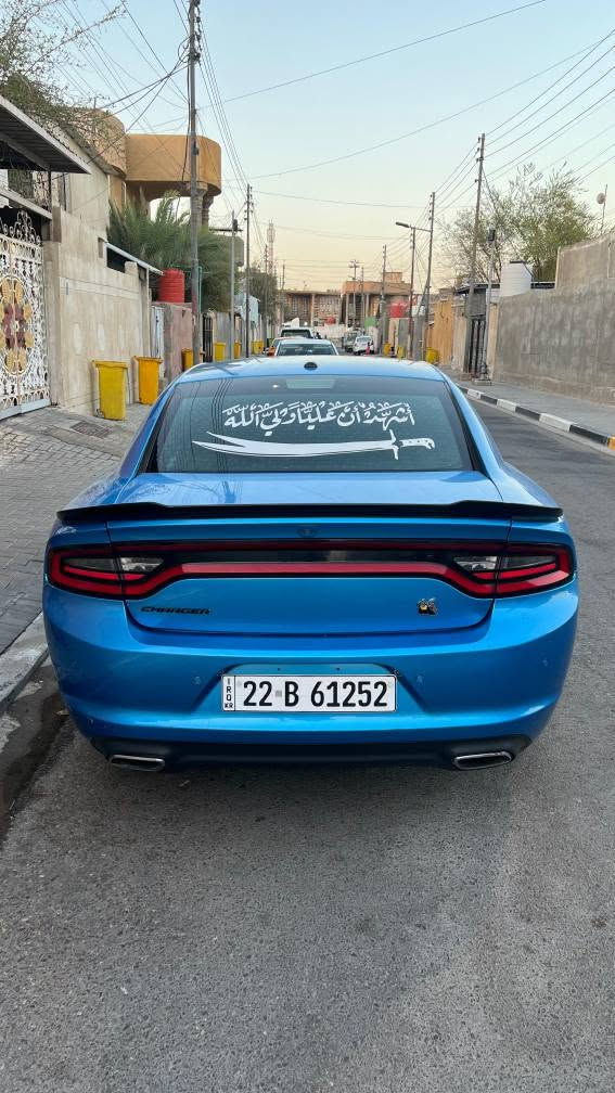 دوج جارجر 
مديل 2018
رقم اربيل سنويه جديده
وارد كندي لون بحري 
كير ومكيه كفاله
سياره بيه بارد بل جاملق خلف صايغ ولباقي كفاله 
سياره ما شاء الله 
بل حقيقه احلى من الواقع 
مكان سياره البصره القبله
السياره سعره 210 وبيه مجال
رقم تلفون *********** البصرة, العراق
