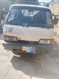 حمل • ١٩٩٥ • بغداد