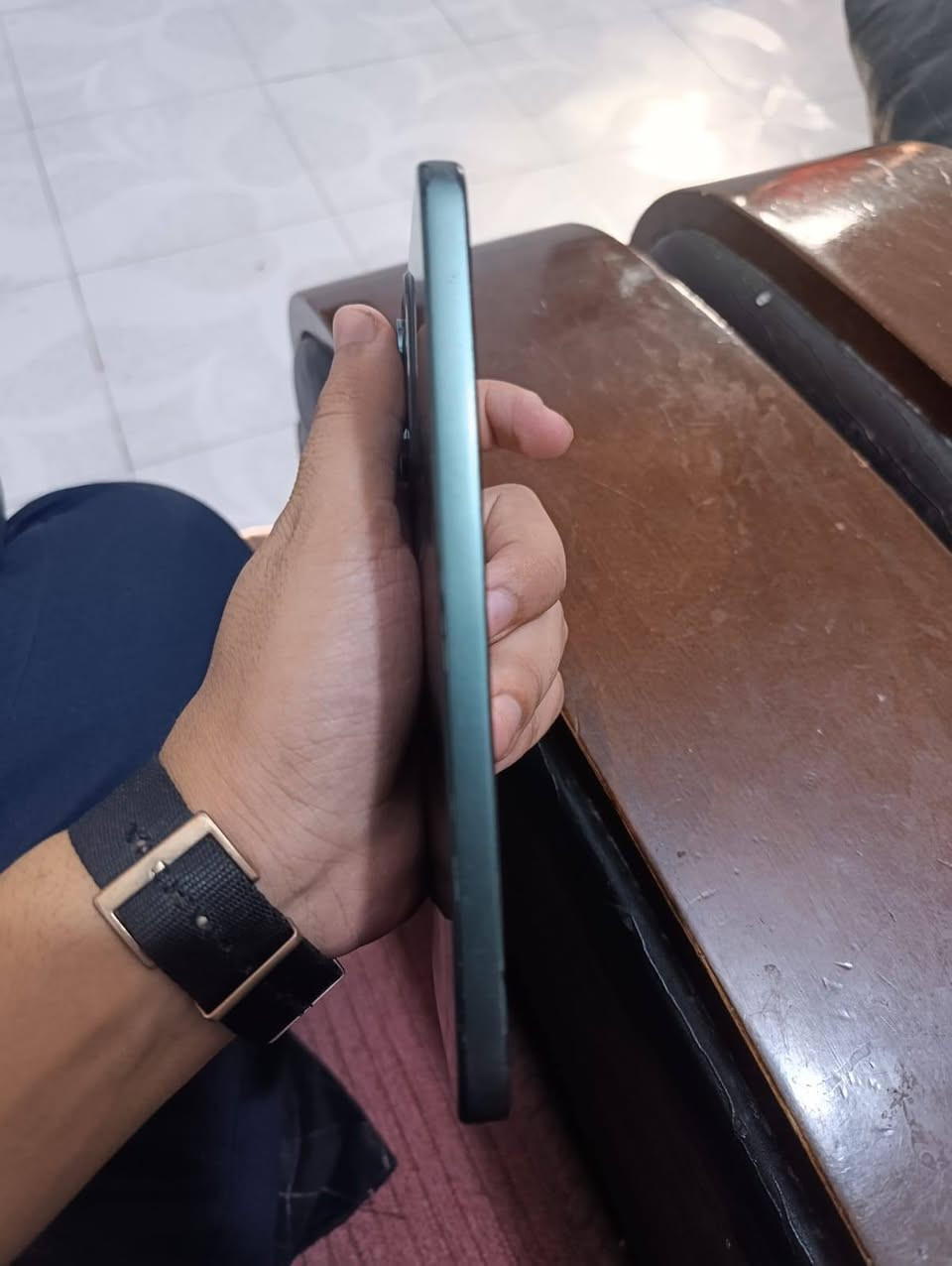 للبيع او مراوس 
OPPO Reno14 F 5G
الذاكرة 512 
الرام 12+12
المعالج Qualcomm Snapdragon 6 Gen 1
البطارية عملاقة 6000
الكامرة 50 ميكابيكسل تدعم 
الذكاء الاصطناعي 
يدعم تصوير الفيديو 4k
السلبيات فقط الون الي طالع بالشاشه صارله شهر استعمال وما زايد
يفيد العاب جداً بل العاب وتصوير صورته كلش حلوه 
الموبايل مكفول من الفتح
