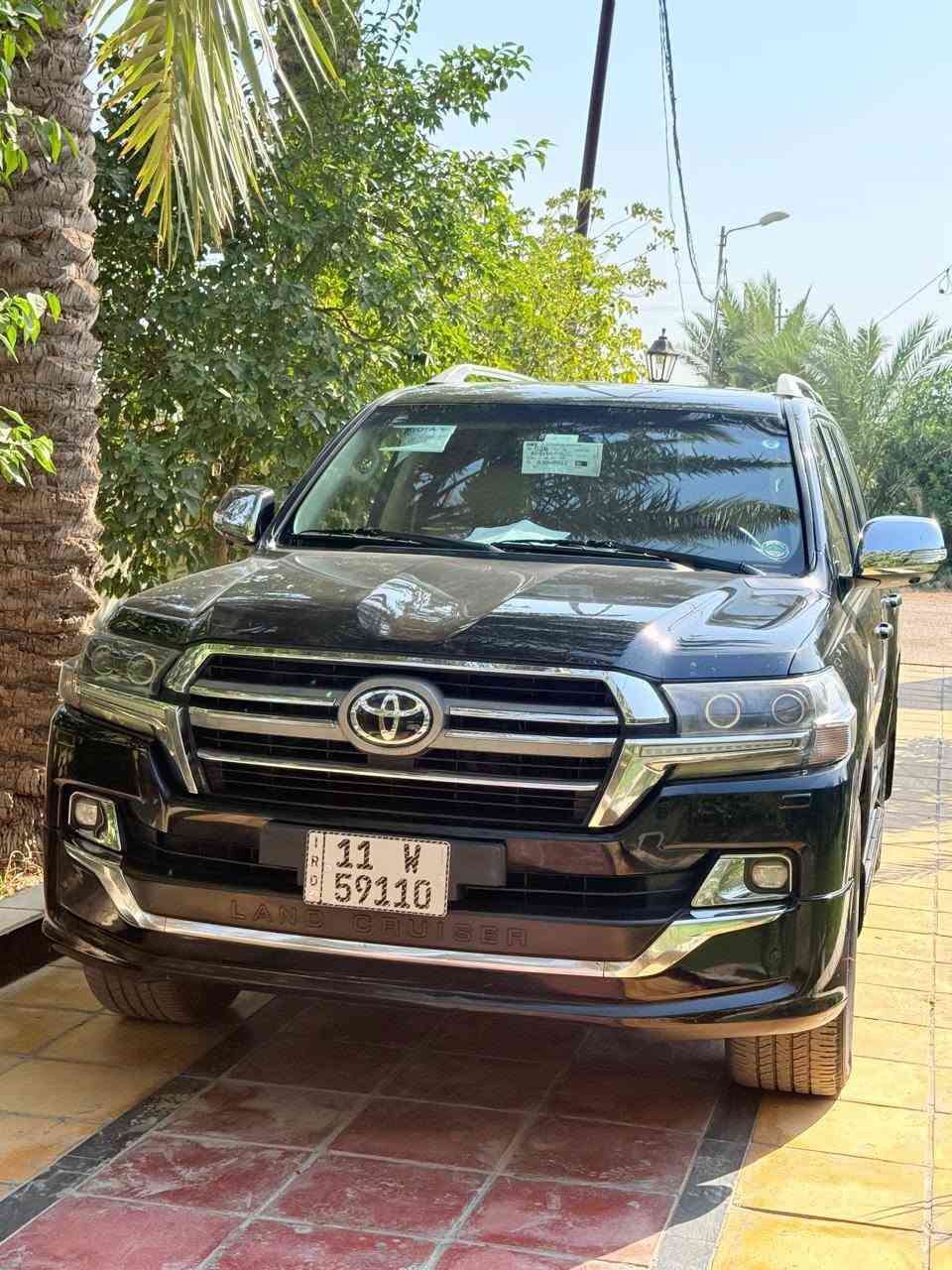 لاندكروز 2017 فطيم فول مواصفات بيه بارد بصيط السعر 415
للستفسار ***********
