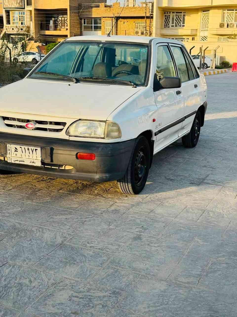 سلام عليكم سايبه مكفوله كفالة عامه ٢٠١٠بسمي لسعر ٤٠ العنوان بغداد
***********
