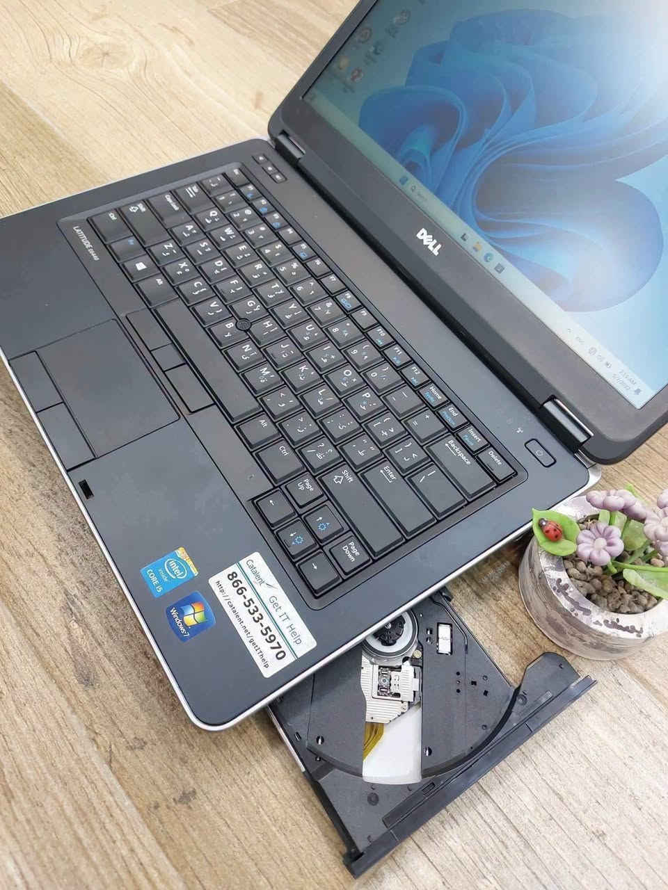 لابتوب رخيص جدا مناسب للدراسة والطباعة وبرامج الاوفس المكتبية والتصفح 💯💯 
مع تنصيب وندوز ١١ والبرامج الخدمية
     DELL LATITUDE E6440 
السعر (140الف_عراقي فقط ) يوجد توصيل لجميع محافظات العراق ٥ الف دينار 
 للتواصل *********** يوجد اسعار خاصة للمكاتب توصيل لجميع محافظات العراق 
العنوان بغداد شارع الصناعة مجمع الرياش مكتب اليسر 
……………………
✓ المعالج Core i5-4200m جيل رابع 
✓ ذاكرة الوصول العشوائي (الرام) 8GB 
✓ التخزين( الهارد) 256GB SSD 
✓كارت شاشة انتل داخلي  4GB 
✓ مقاس الشاشة كبير 14انج
✓مشغل أقراص 💿 📀 
✓منفذ HDMI 
✓ كيبورد  عربي انكليزي 
…………………………………
