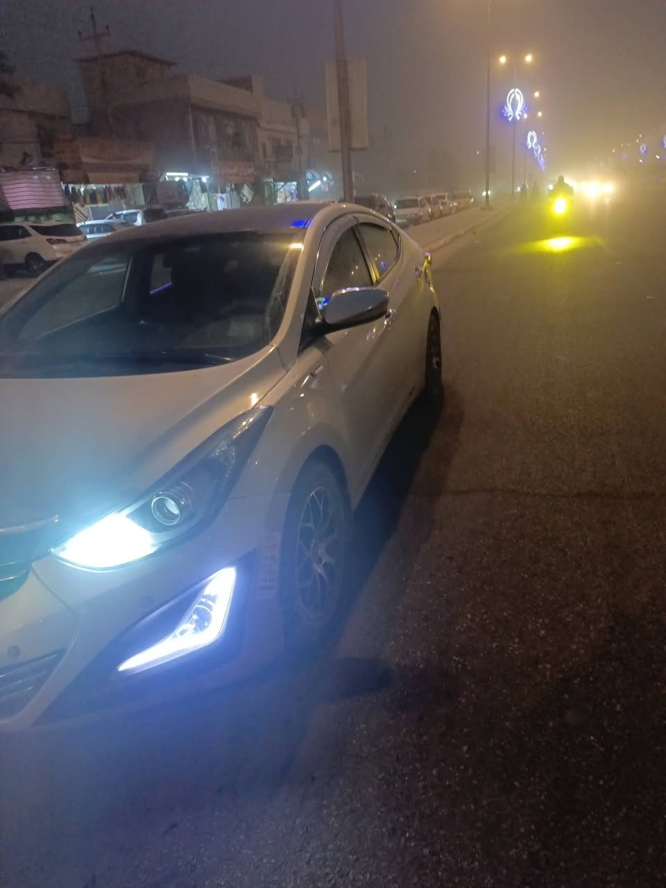 الانترا ٢٠١٥ • مشيه ٧٦٠٠٠ • رقم بابل
