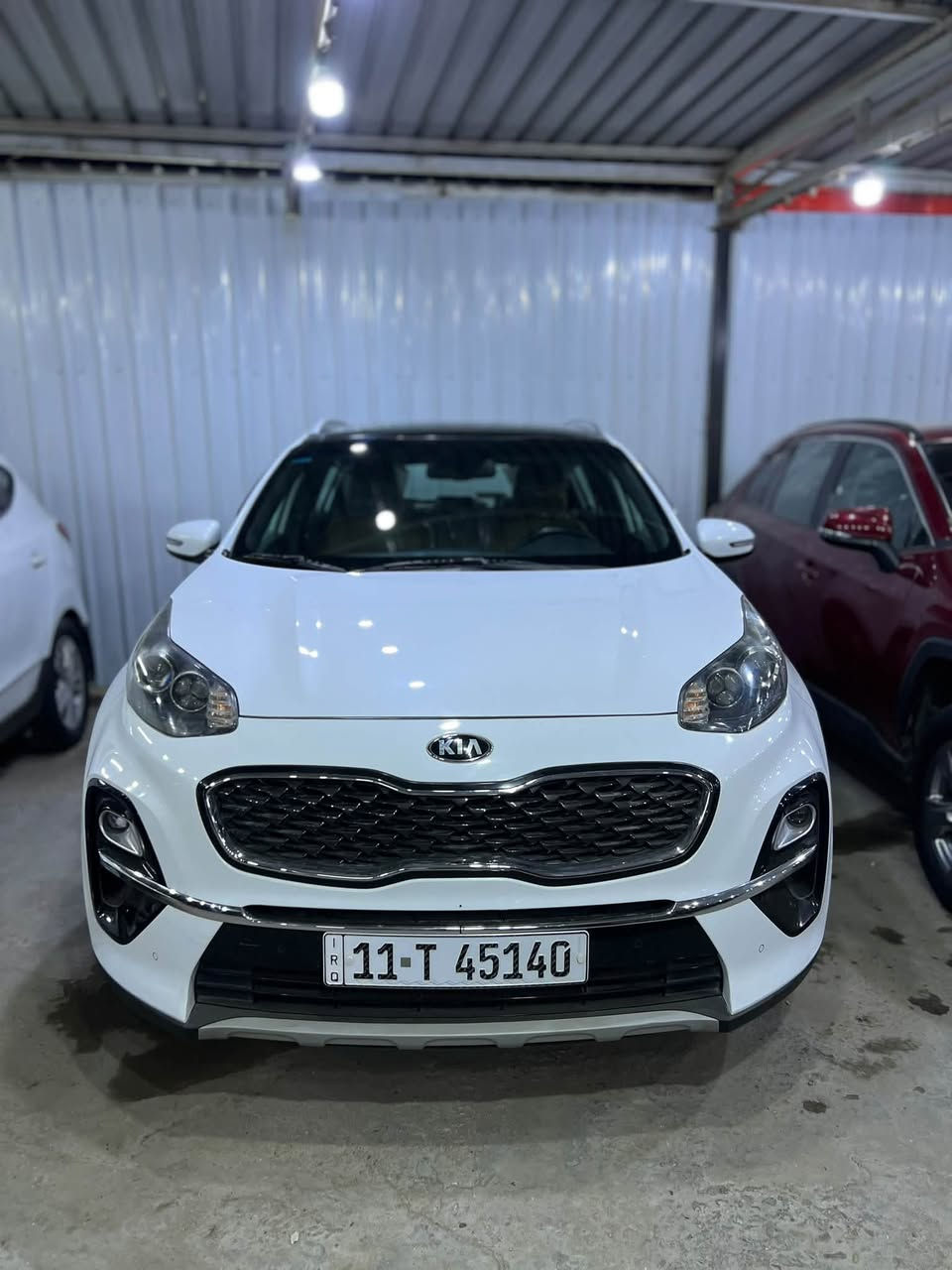 سلام عليكم 
كيا سبورتج خليجه 2019 
فول موصفات GT
السعر / 178
بدون صبغ سياره جاهزه و حلوه 
رقم و سنويه و هزه جديده 
العنوان/ بغداد الطوبجي 📍
***********
