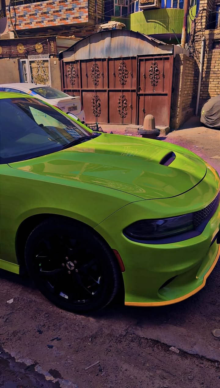 سلام عليكم للبيع جارجر gt اصل خليجي
لون مميز تفاحي 🍏
موديل 2019 
السيارة كلش نضيفة فول مواصفات كشن حضن شاشة جبيرة تشغيل عن بعد حساسات بيهة صبغ هنا صار باب وجاملغ خلفي جهة السايق رقم بغداد بأسمي 
السعر 225 وبيهة مجال بسيط مكانها بغداد البلديات 
للتواصل الاتصال على ***********
