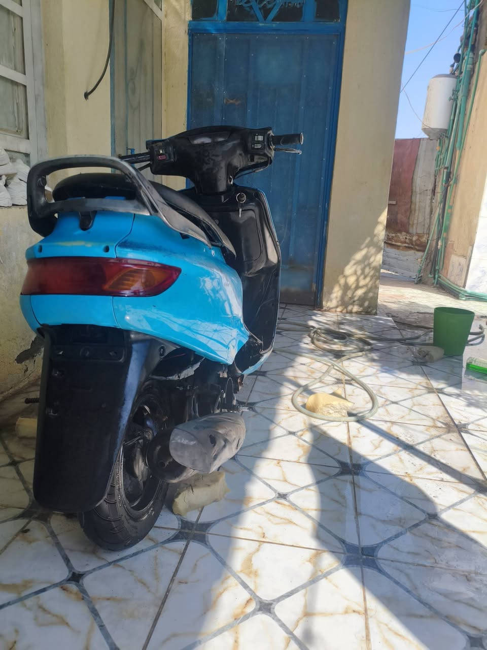 سلام عليكم دراجة فراشة للبيع السعر 400 وبيها مجال رقم الهاتف ***********
