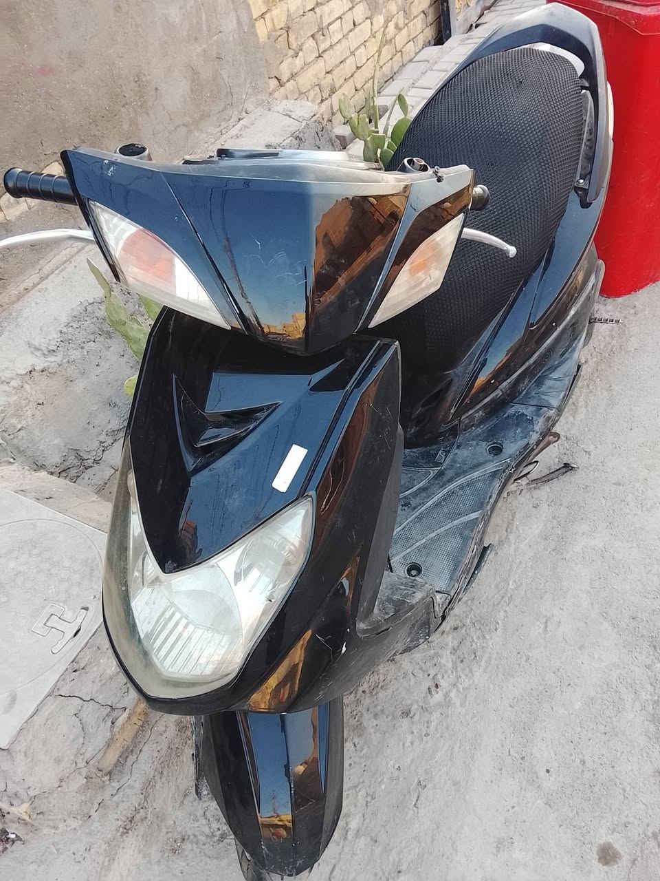 سلام عليكم دراجه البيع نضيفه لا تنقيص لا تبخير كفاله الله شاهد سعر ٤٠٠بيها مجال قليل العبيدي ***********
