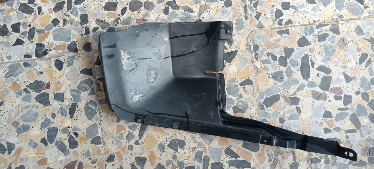 دسكات افيو كوري • بكرة ضاغطة سيراتو • قاعدة فيوزات سيراتو 2006
