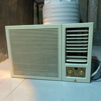مكيف (شركة الحافظ)  السعر ١٧٥ الف