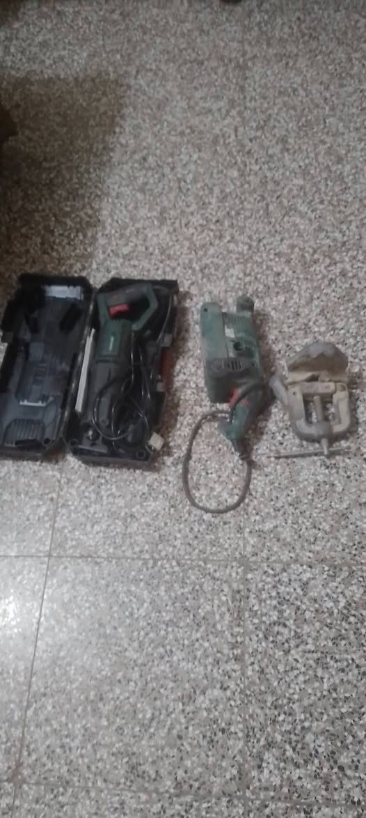 سلام عليكم غراض للبيع تفاصيل داخل فيديو بغداد زعفرانيه ***********
