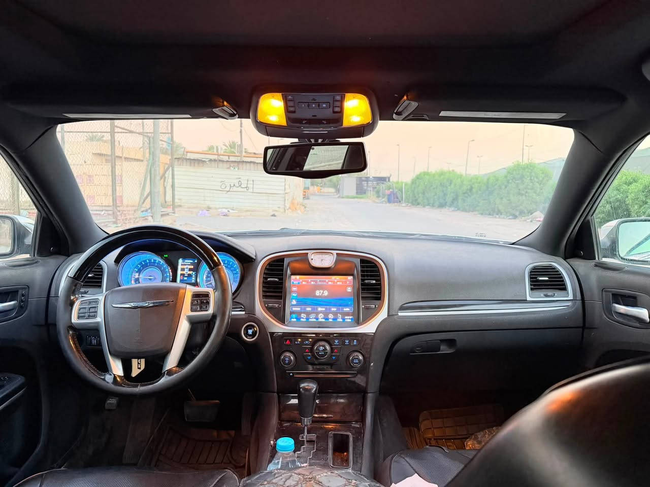 كرايسلر C300
موديل 2014 

رقم بغداد 

وارد كندي 

السيارة محرك 5700 هيمي 

8 سلندر حادثها موضح بل صورة 

السيارة نضيفة للبيع 

مكان السيارة مدينة الصدر 

السعر 155 

***********
