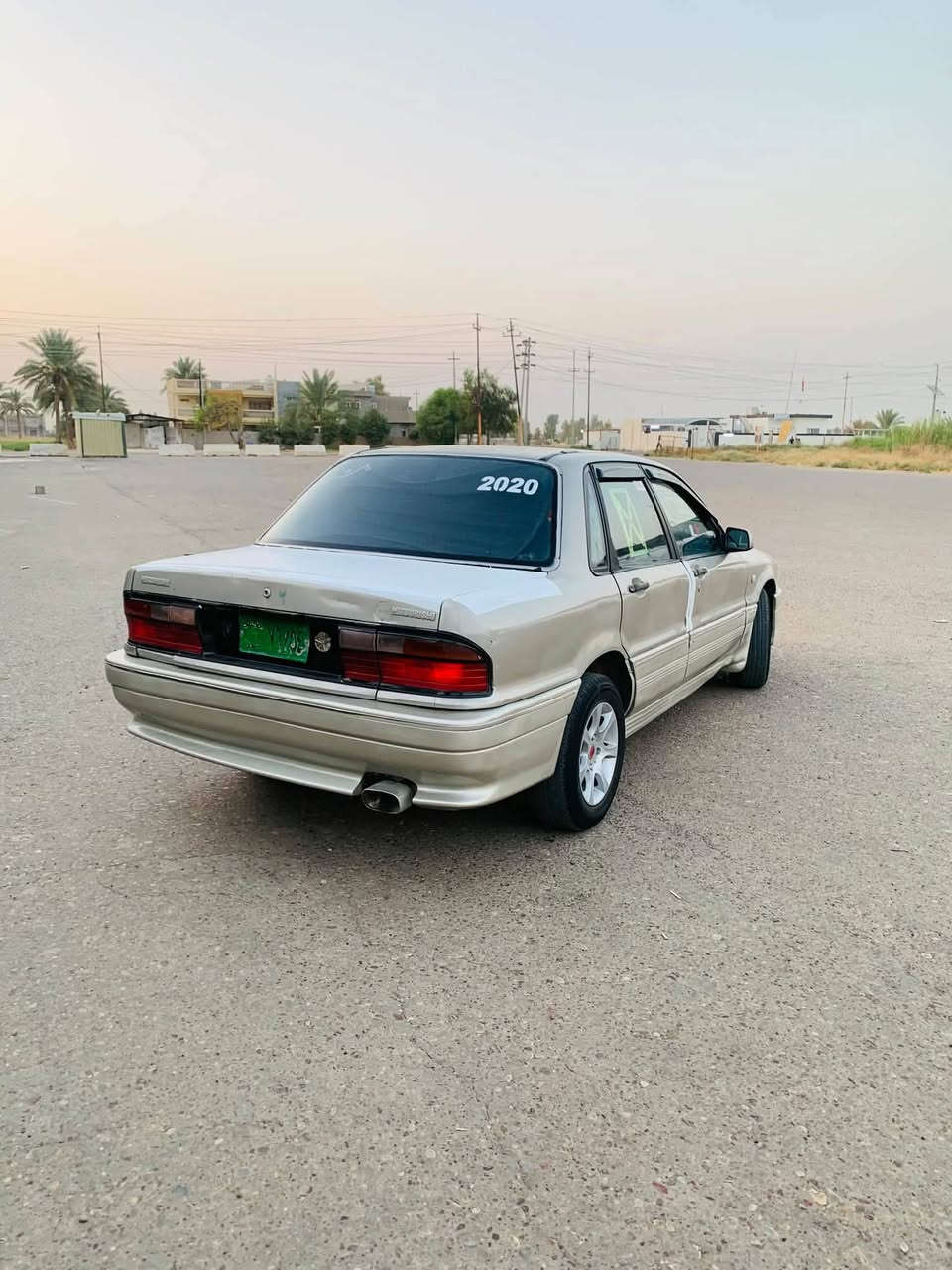 السلام عليكم ميستبوشي لنسر موديل 1994 رقم نينوى فحص بيها  سنويه خضره وبيها وكاله ومستمسكات صاحبها موجوده كلهن  شرط التحويل

 كير عادي سياره نضيفه بمعنى الكلمه 
مصبوغه عام. جماليه بدون ضرر بدون اخياس 

كير محرك شرط 
محرك 1800 ✈️
صدر امامي خلفي جديد 🆕 
تخم تاير ٧٥ % 
كهربائيات كلها شغاله 
لايت عالي ناصي فول 
بك لايت  اشاير LED
ابطاين جدد 🆕 
مسجل شغال 
داخلها كله جديد 🆕 
باور  شغال 
كيج بانزين شغال 
رون كيلو متر. شغال 
اناره دشبول كلها شغاله . 

سياره جاهزه ونضيفه بدون نقص 
اترايك وين مايعجبك اطلع 

السعر. 20 وبيها مجال قليل حك جيتك فقط 

مكاني موصل .***********
*********** واتساب بالكورك
