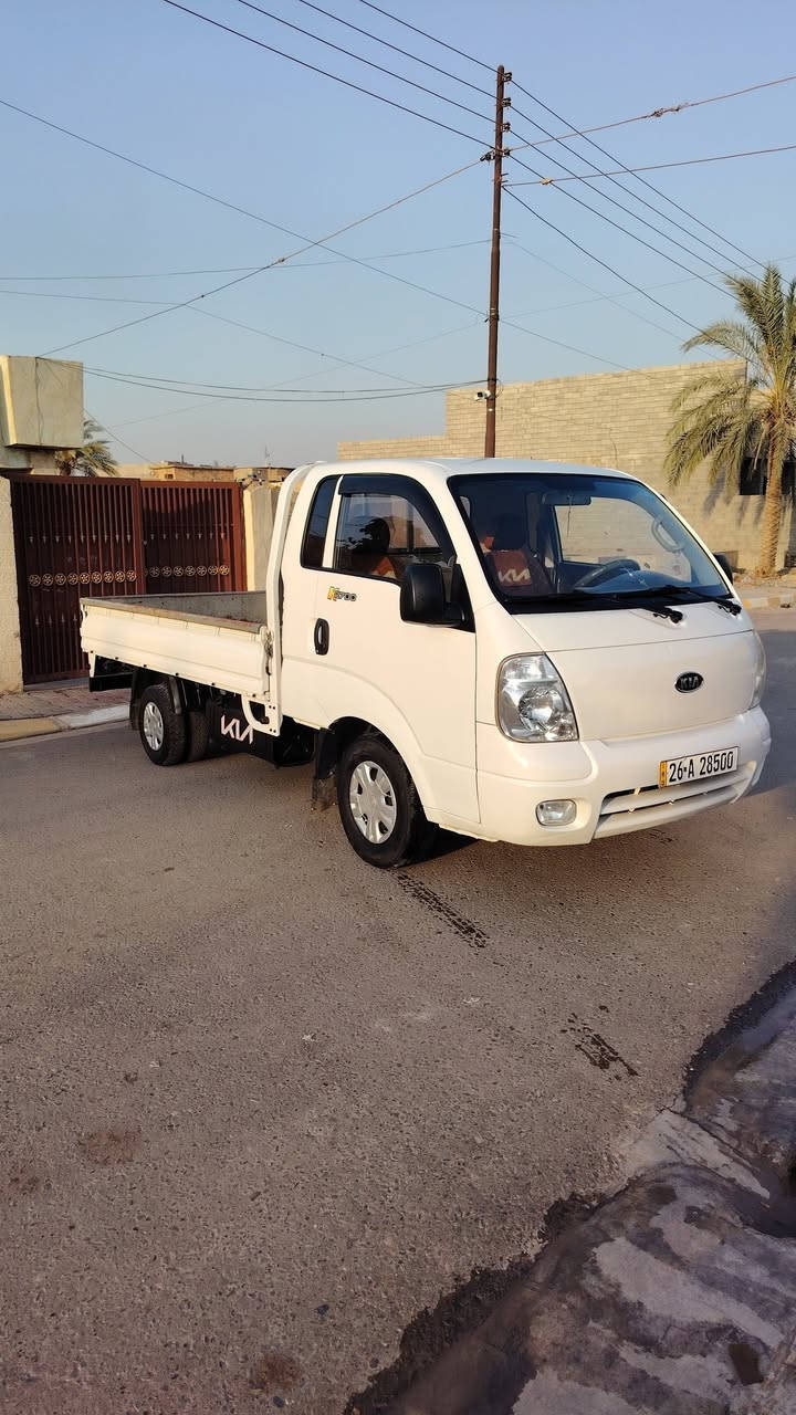 كيا ٢٠١٢ صلاح الدين دولي سنويه ٢٠٣٠ سياره محرك كير شرط تخم تاي وصدر جديد شاصي شرط دوشمه مال موصل سياره مكفولة كفالة عامه مال بيت واحله من صور سعر ١٠٠ وبيها مجال مكان سياره بيجي ***********.    ***********
