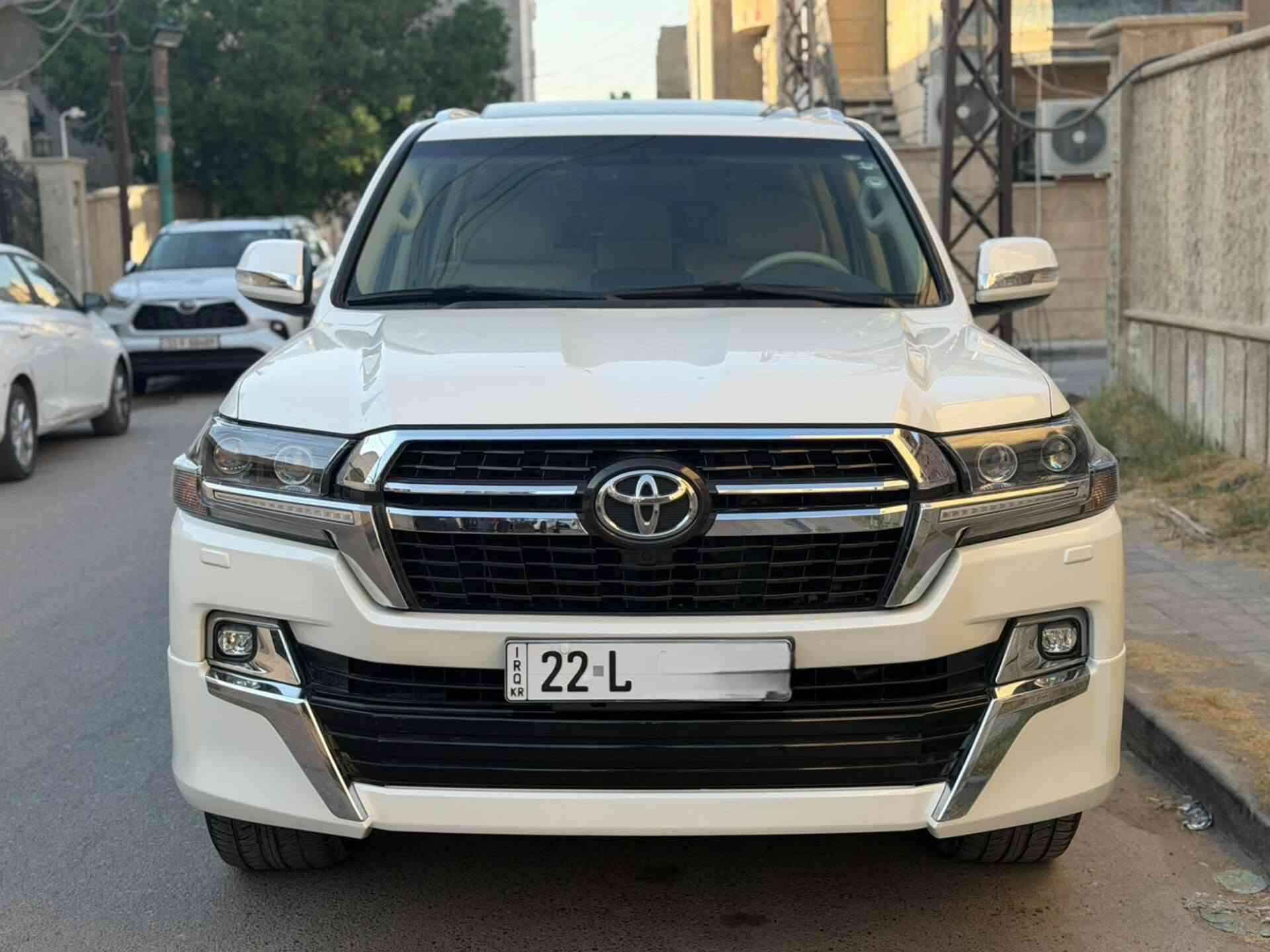 تويوتا لاندكروز 2019 رقم اربيل باسمي فول مواصفات كفاله عامه ماشيه 85 فتحة سقف بصمه دبل ماوس ثلاجه حساسات امامي وخلفي كشنات جلد وكهرباء اشارة تتابعيه السعر 450 وبيه مجال مكاني بغداد السيديه للاستفسار ***********
