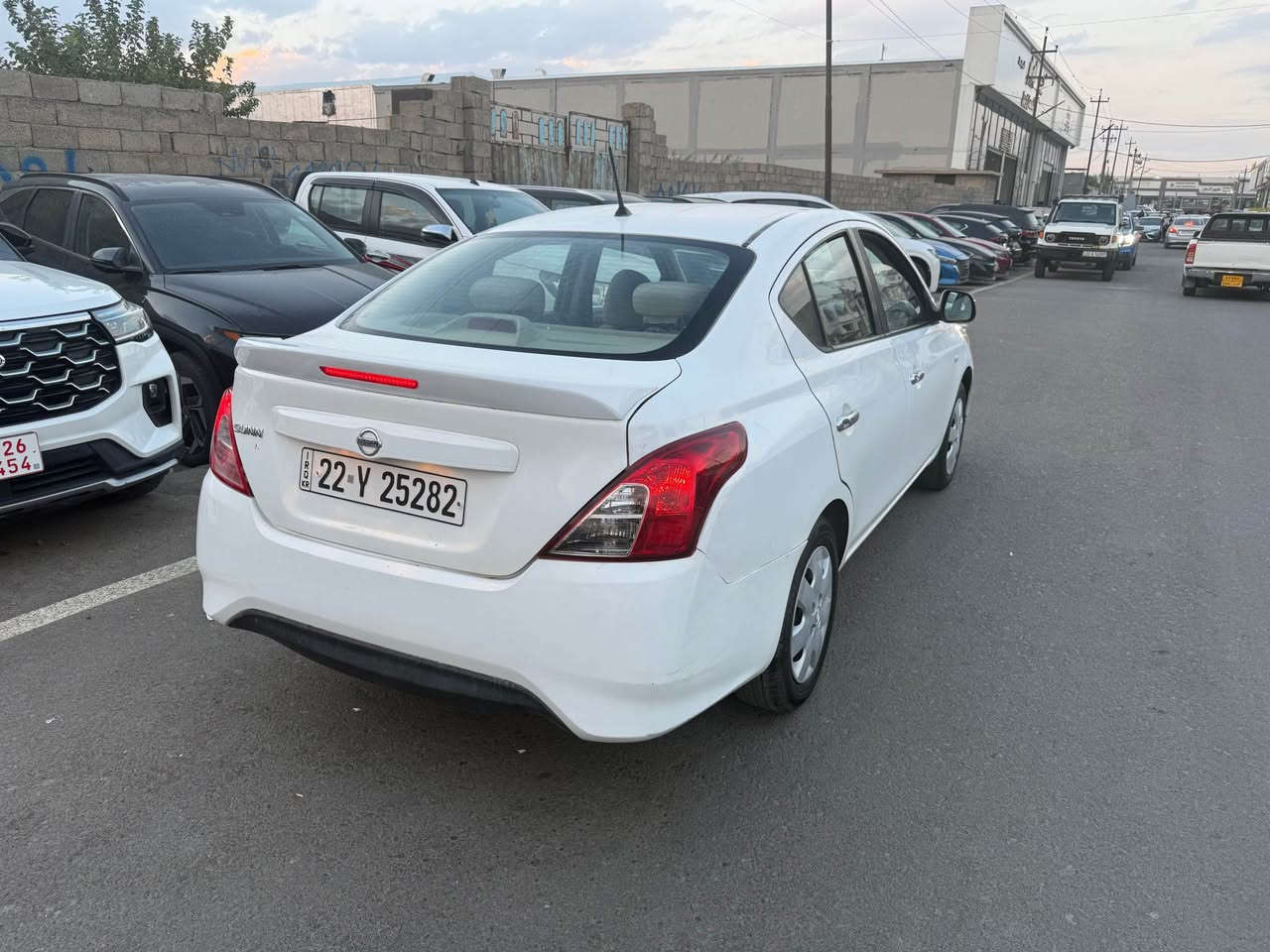 نیسان سەنی خلیجی سپی مۆدیل 2023 تازە رەقەم كراوە مالی تەلەبات و لیزۆ تەنها 47km رۆشتیە دوو پارچەو پەلەیەكی بۆیاخە پێش كپس  سعری 98$ كەمێك مجال  هەولێر  Tb بەناوی خۆمەوەیە 
Whatsapp    Viber    Telegram 
*********** أربيل, العراق
