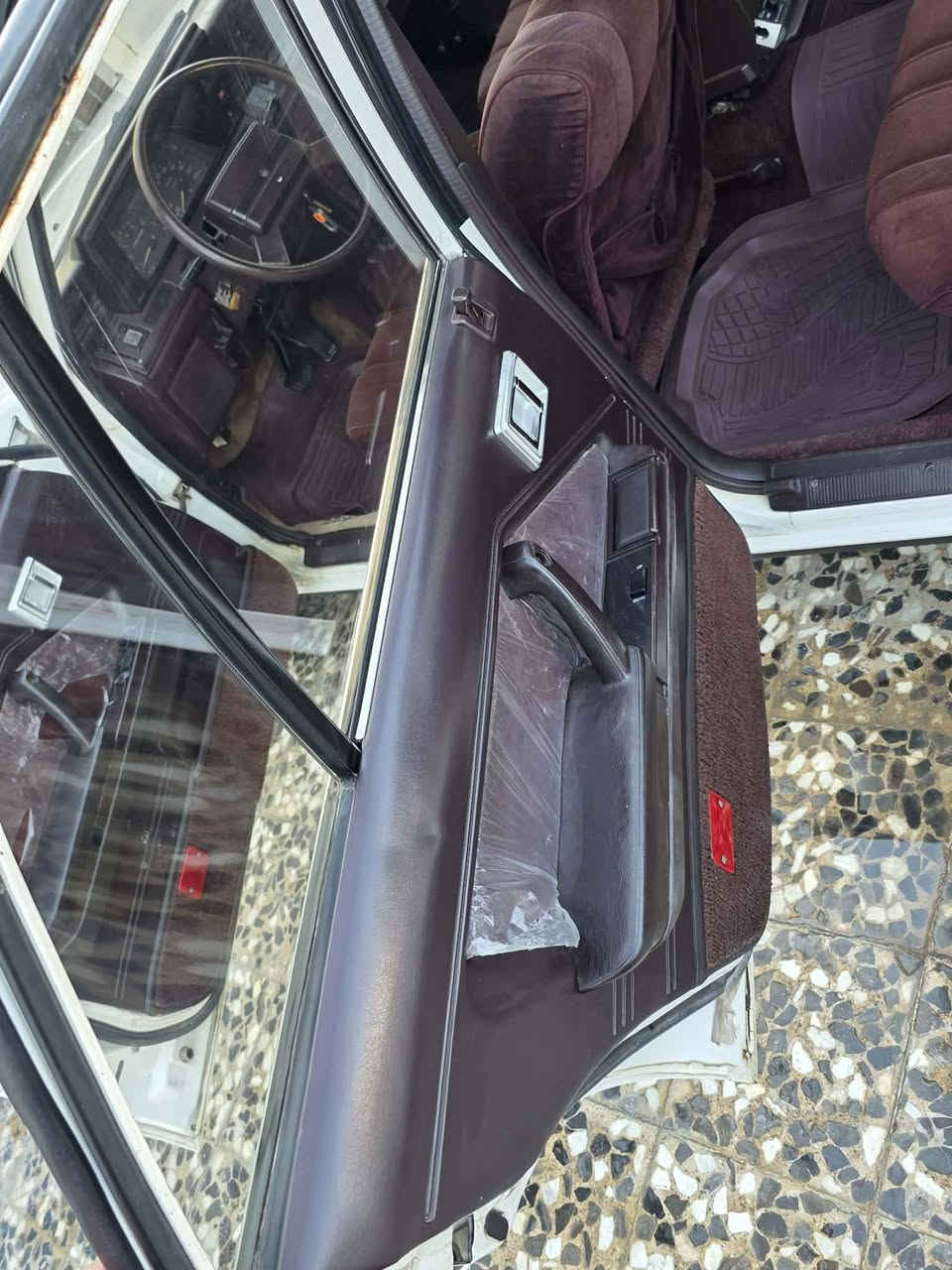 *_السلام عليكم سوبر ٨٥ للبيع سياره جديده وما بيه لا ضربه ولا صبغ وحداديه  وتايرات جدد سياره غرفته كرتون وكهربايته كله شغاله ومنضومه زنون كامله سياره ١١٣ الف حقيقي رقم بابل مفحوصه وصاعده هز وبسمي السياره يعني كبل ادوره الك السعر 58وبيها مجال حك الجيه مكاني نجف رقم صاحب السياره ***********_
