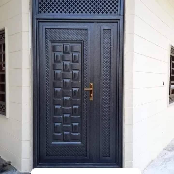 السلام عليكم حداد متفرغ حاليا شغل درجة اولى أو بسعر مناسب اي شي تريد ابواب شبابيك محجبات ***********//***********
