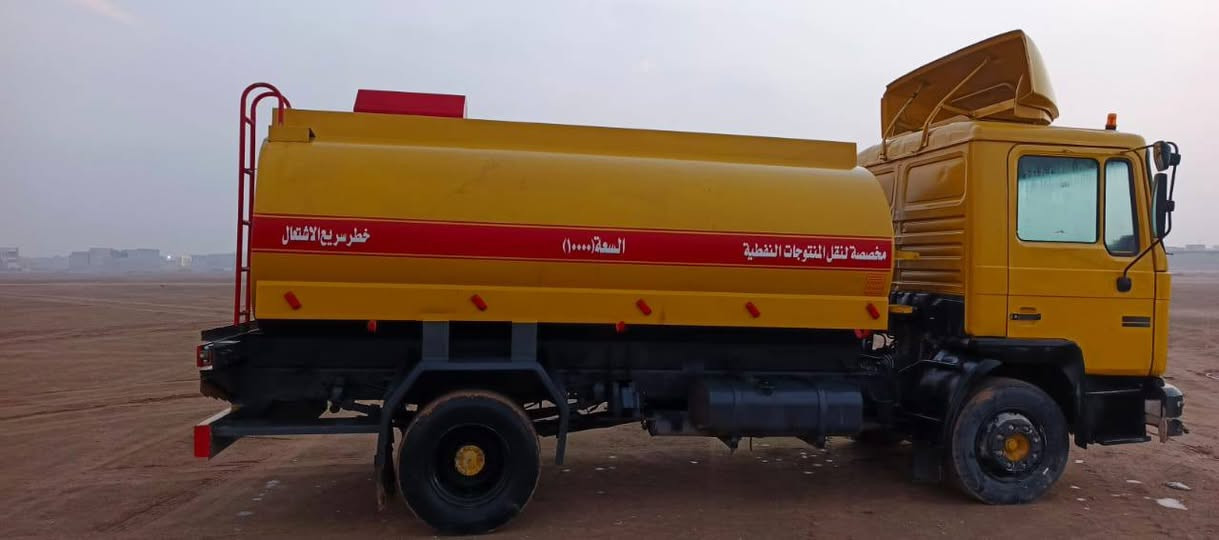 مان  تنكر للبيع 
سنوية ٢٠٣٠ يمكن يمك سنوية 
طوناج ساقط صار اقل من شهر  
جي بي اس
تخم تاير جديد خلف وسط 
صبغ جديد 
باتريات جديد 
المحرك مكفول كفالة عامة 
تحويل ثاني يوم 
ملاحظة القمارة مصبوغة للجمالية وتجديد سنوية فقط وكفالة من اي ضرر وبسبب الوعود الكاذبة تم عادة النشر   
 مكلف بل نشر  رقم راعي السيارة  *********** غير متواجد على الخاص
