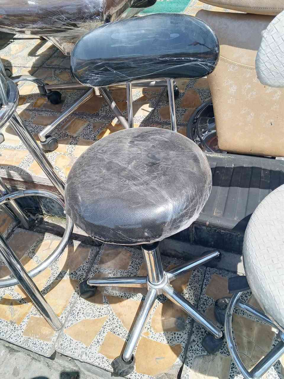 وصلت وجبه جديده من الاستولات المتحركه مستعمل نضيف كل الاحجام عنوان بغداد مدينه الصدر
تواصل واتساب 🔻 ***********
