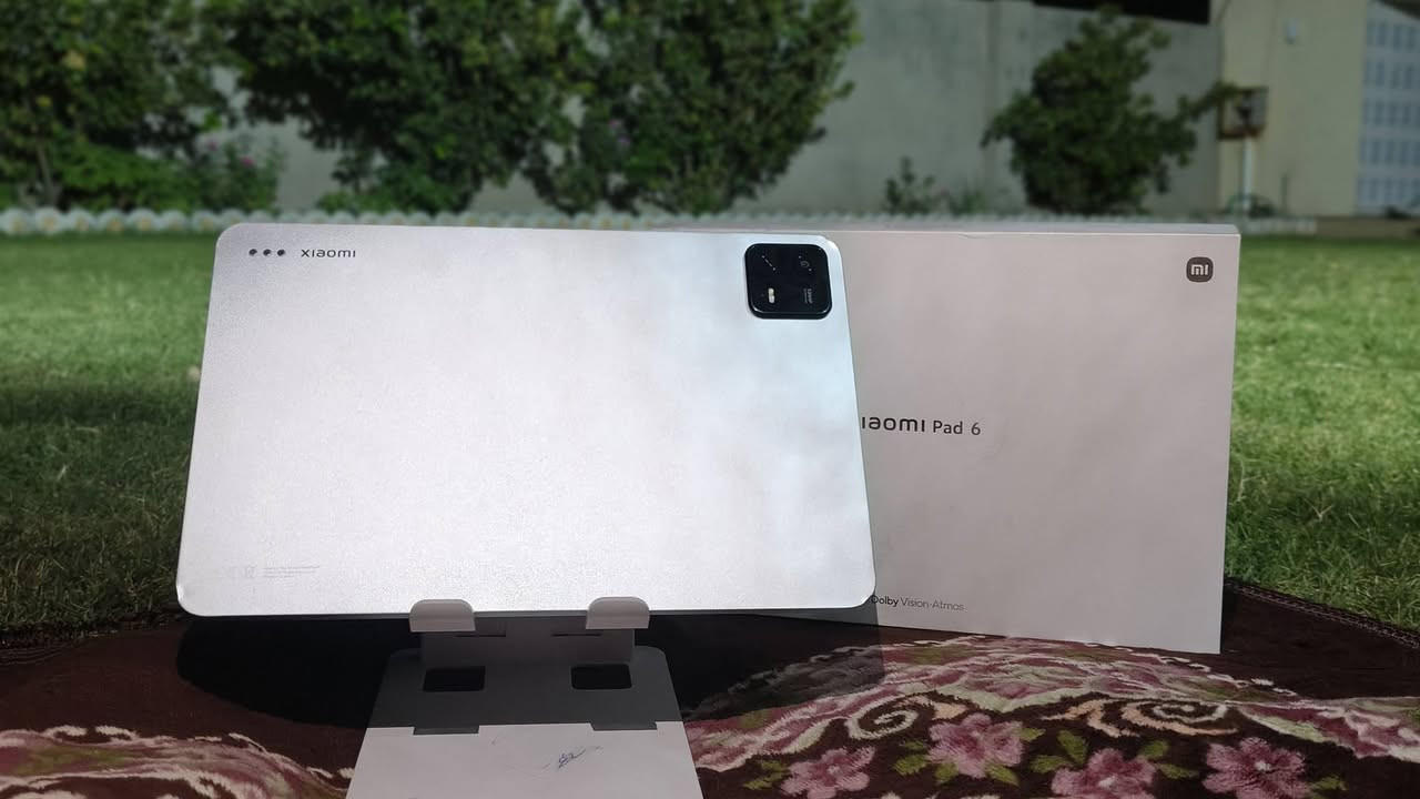 🔥 للبيع القوي  والغني عن التعريف Xiaomi Pad 6 ! 🔥
بحالة ممتازة ومع الكرتون الأصلي!

ممتاز جداً للدراسة، الألعاب، مشاهدة الأفلام، والأعمال اليومية بسلاسة عالية.

​المواصفات الرئيسية:

​الماركة والموديل: Xiaomi Pad 6

​الذاكرة العشوائية (RAM): 8 جيجابايت

​مساحة التخزين الداخلية: 256 جيجابايت

​الشاشة: بحجم 11 بوصة بدقة 2.8K ومعدل تحديث خارق 144 هرتز.

​المعالج: Snapdragon 870 القوي والأداء الثابت.

​البطارية: 8840 ميللي أمبير تدعم الشحن السريع.

​الصوت: 4 مكبرات صوت (Dolby Atmos) لتجربة صوتية خيالية.

​الملحقات: كاملة مع الكرتون الأصلي.

​📍 الموقع: [ الانبار / الرمادي ]

💰 السعر: [ 410,000 - بي مجال ]

​التواصل خاص أو واتساب على الرقم: [ *********** ]
