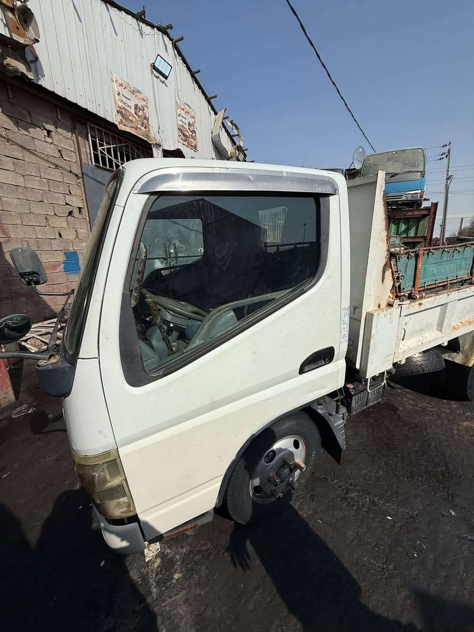 كنتر دخول جديد 🚨مديل ٢٠٠٧ منزل مديل ***********
محرك 4c50تخم تاير جوبلس شاصي جديد ***********
مكفول من كلشي بدي مال فحل سبرنك فوك ***********
ترهم مراوس بكلاب عااادي البصره صناعه حمدان ***********
