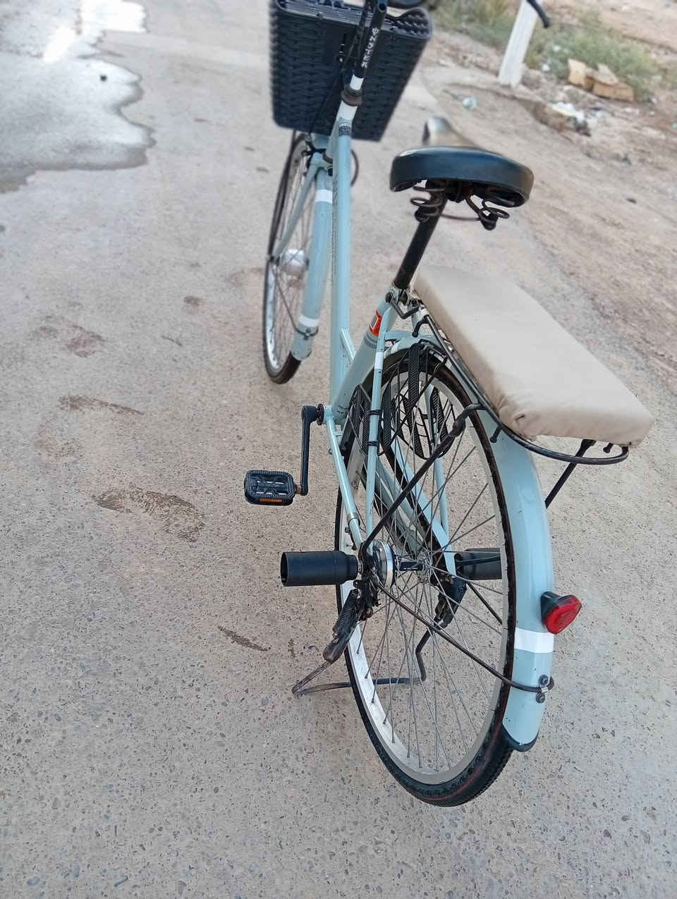 سلام عليكم شباب بايسكل بناتي للبيع 💢💢💢💢💢💢💢💢💢💢💢
بايسكل/ مال باله تايرات ابو( الورده اصليات )🔥

بايسكل /حلو او مناقصه اي شي( مكاني بغداد الدوره)

مكينه شيمانو اصليه 

رقمي👈 /***********

