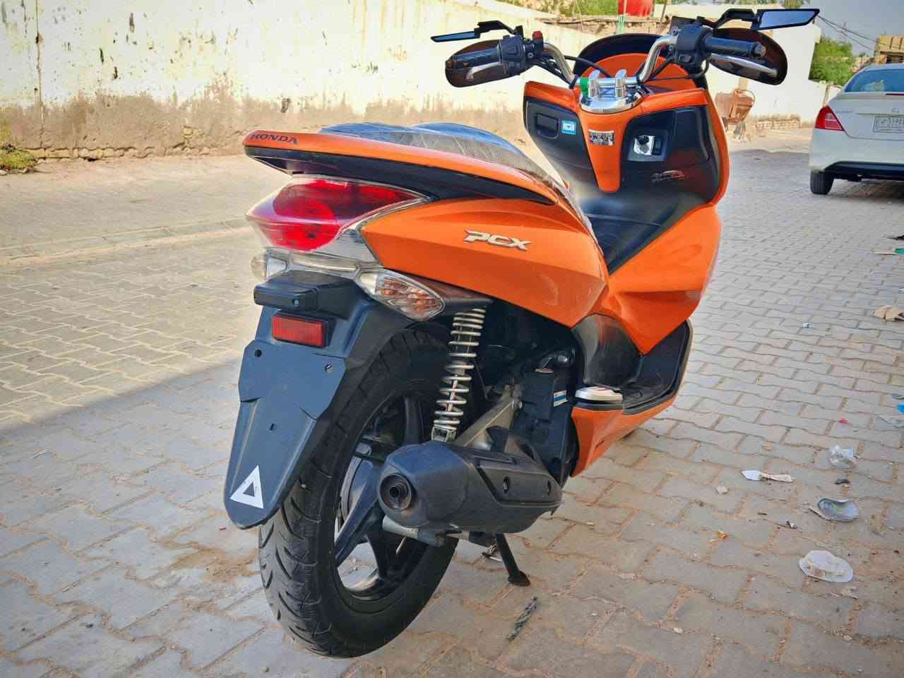 هوندا PCX • مكفولة • يابانية