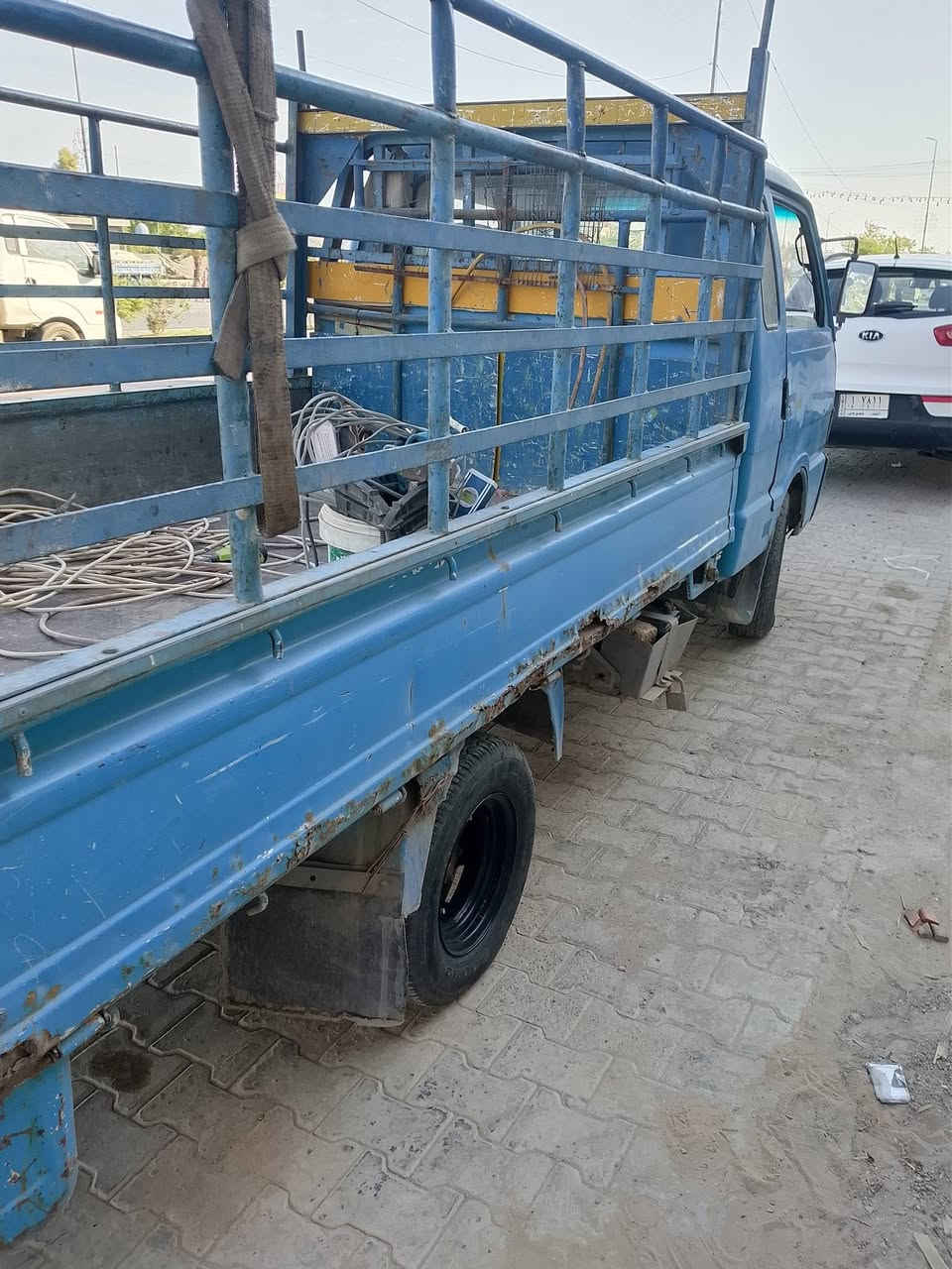 السلام عليكم كيا بنكو موديل 1995 7چنكال مكاني النجف للبيع السعر خاص للتواصل ***********

