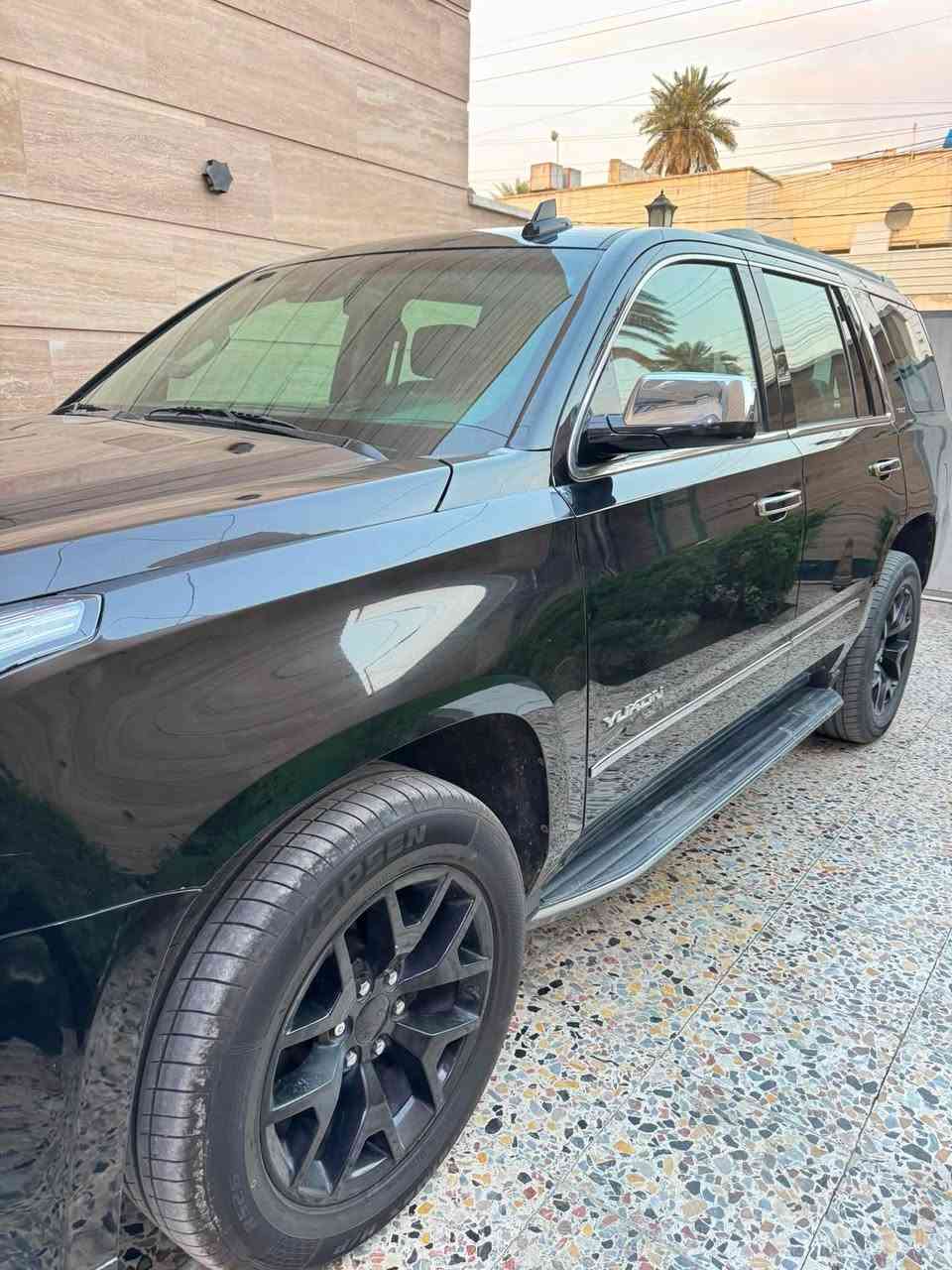 سلام عليكم
يوكن 2018 SLT

وارد امريكي بدون ايرباك

ماشيه50 ميل

بصمه 

فتحه سقف

رادارات امامي وجانبي

حفض مقاعد

كشنات تدفئه تبريد

وبعد بيها هواي مواصفات

مكان السياره بغداد الوزيريه

رقم الهاتف:***********

***********

السعر35 الف وبيه مجال
