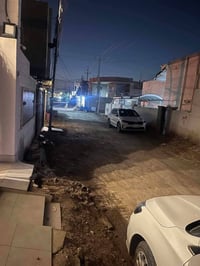 أم الخيل الثانية • كراج 3 سيارات • شامل ماء وكهرباء