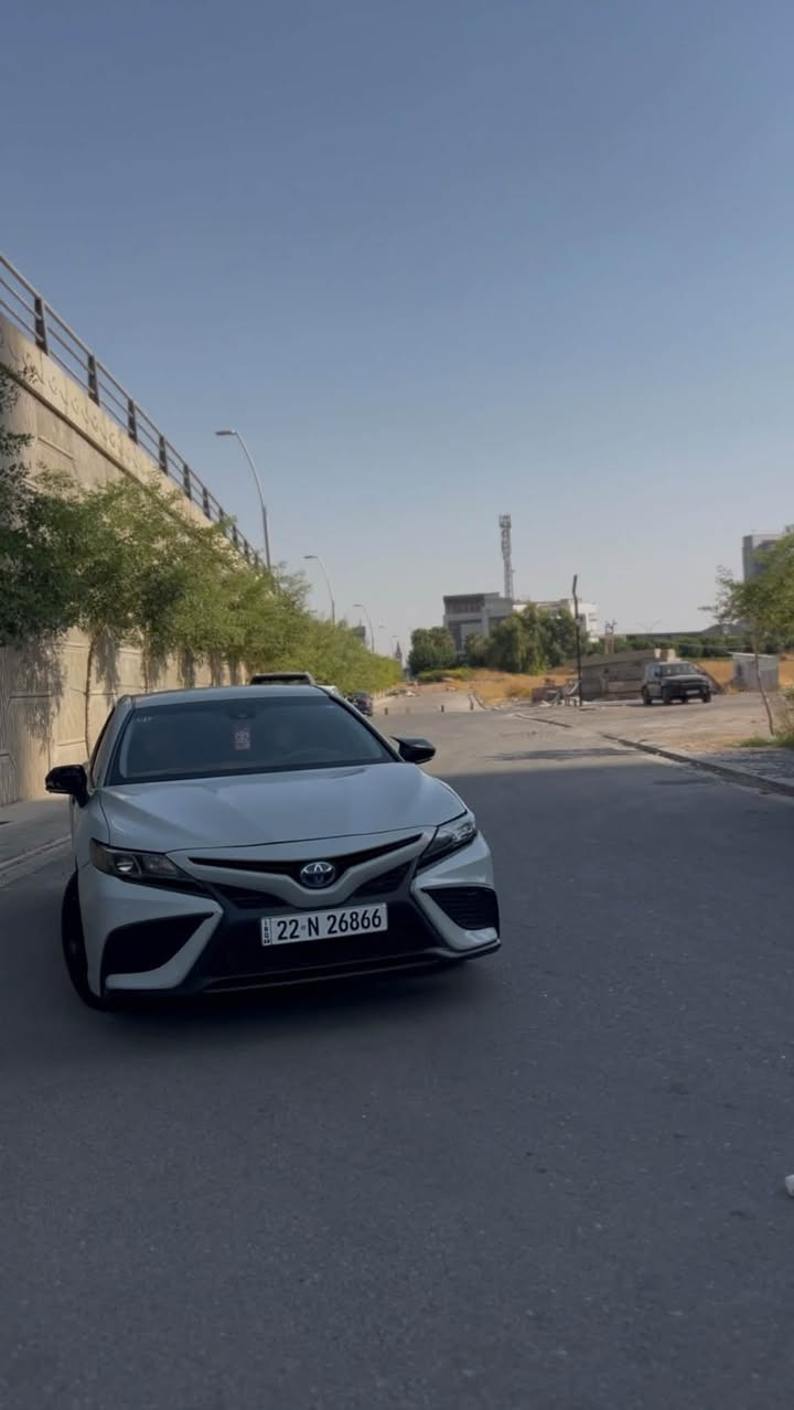 Toyota camry SE haybred 2024 range smok سیارەکە زۆر بێ حەیبوو بێ کێشەیە لێدران ٣بارجە هەیە فول مواسەفاتە بەس سلایت نیە هەمووشتی نوێە هەتاا 2029. نرخی 184وررقەو مەجالی بەسیت  .رەقەم تەلەفۆن ***********
