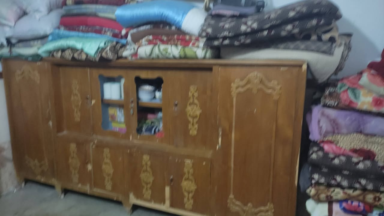 اغراض منزلية • بيع سريع • ثلاجة